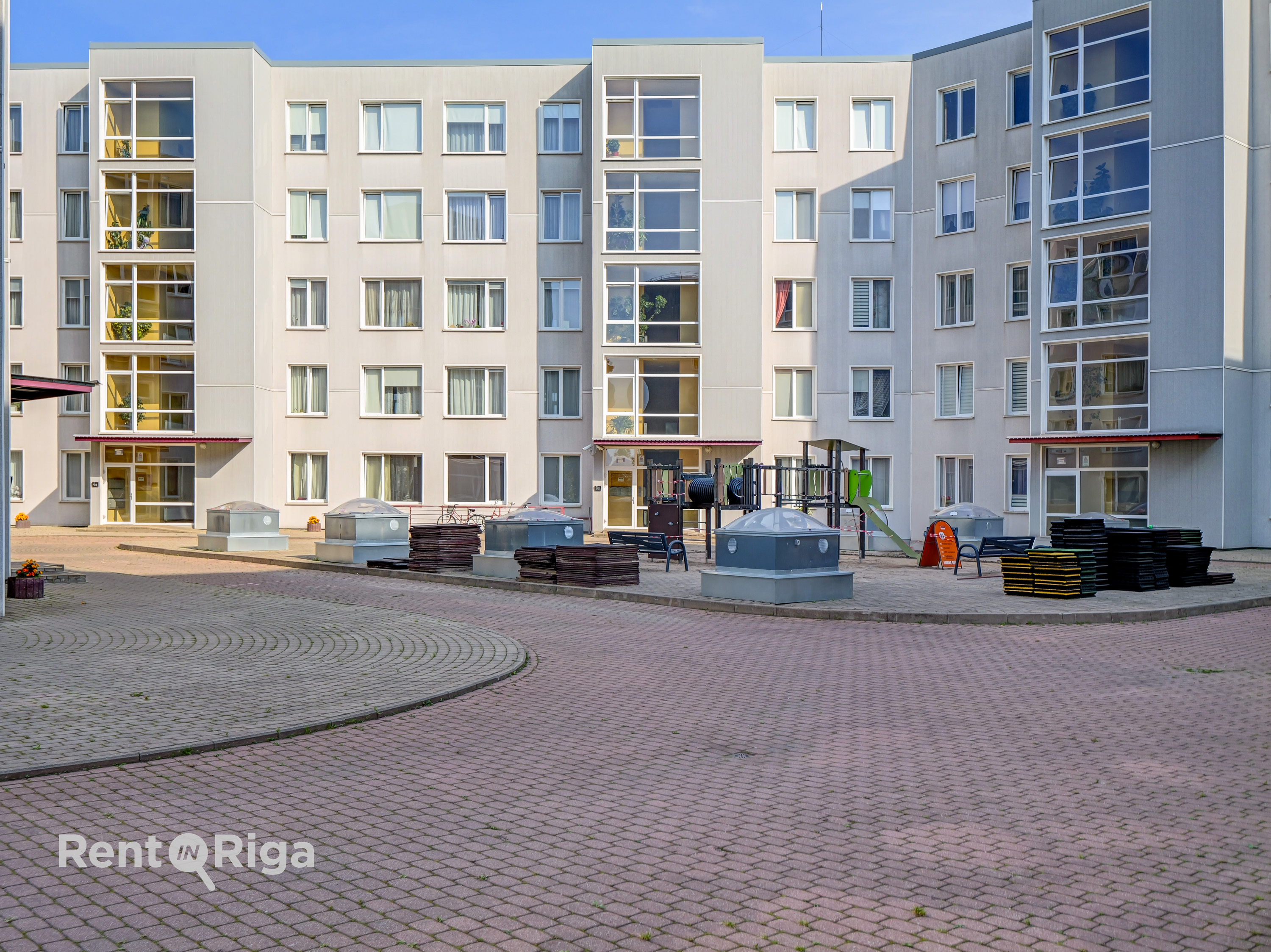 Izīrē dzīvokli, Kaivas iela 50 - Attēls 1