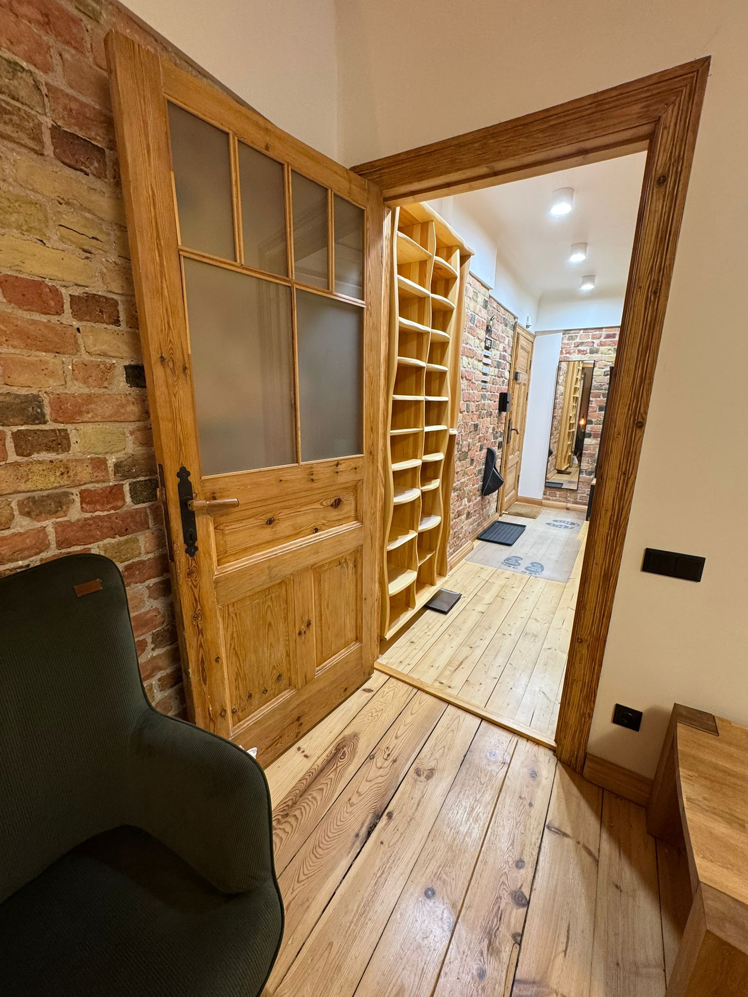 Apartment for rent, Bruņinieku street 12 - Image 1