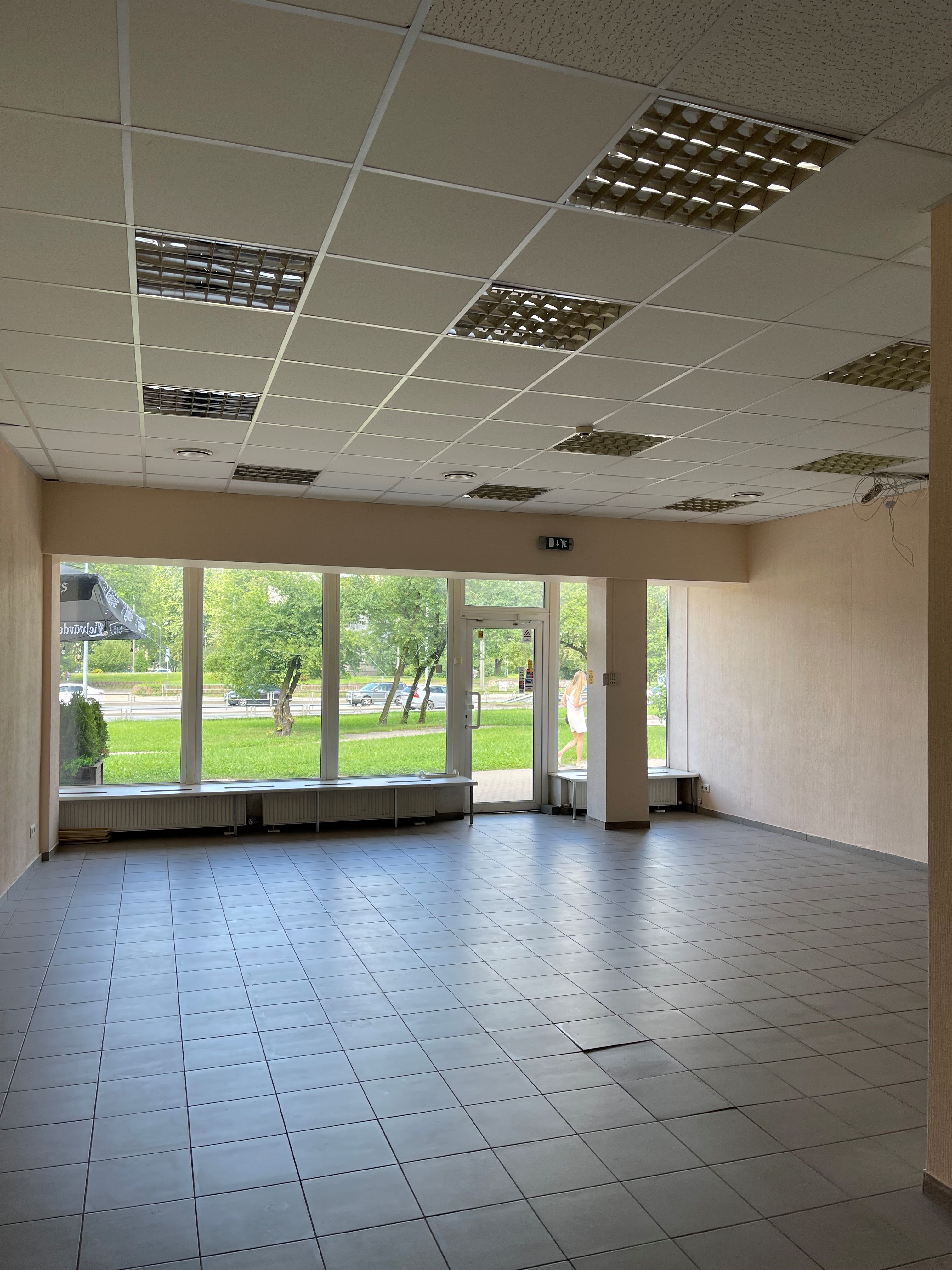 Iznomā tirdzniecības telpas, Brīvības gatve iela - Attēls 1