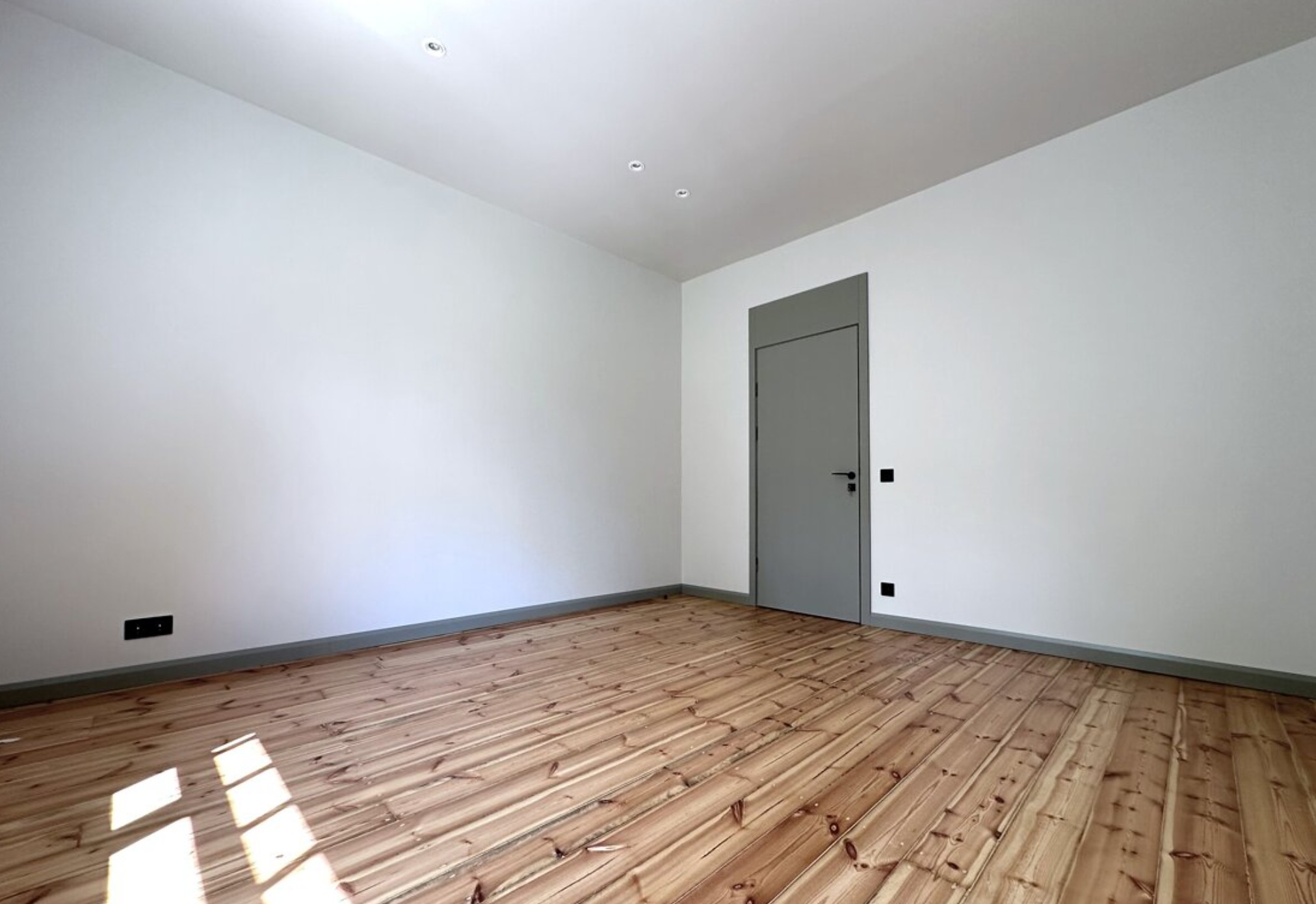 Apartment for sale, Valdemāra street 72 - Image 1