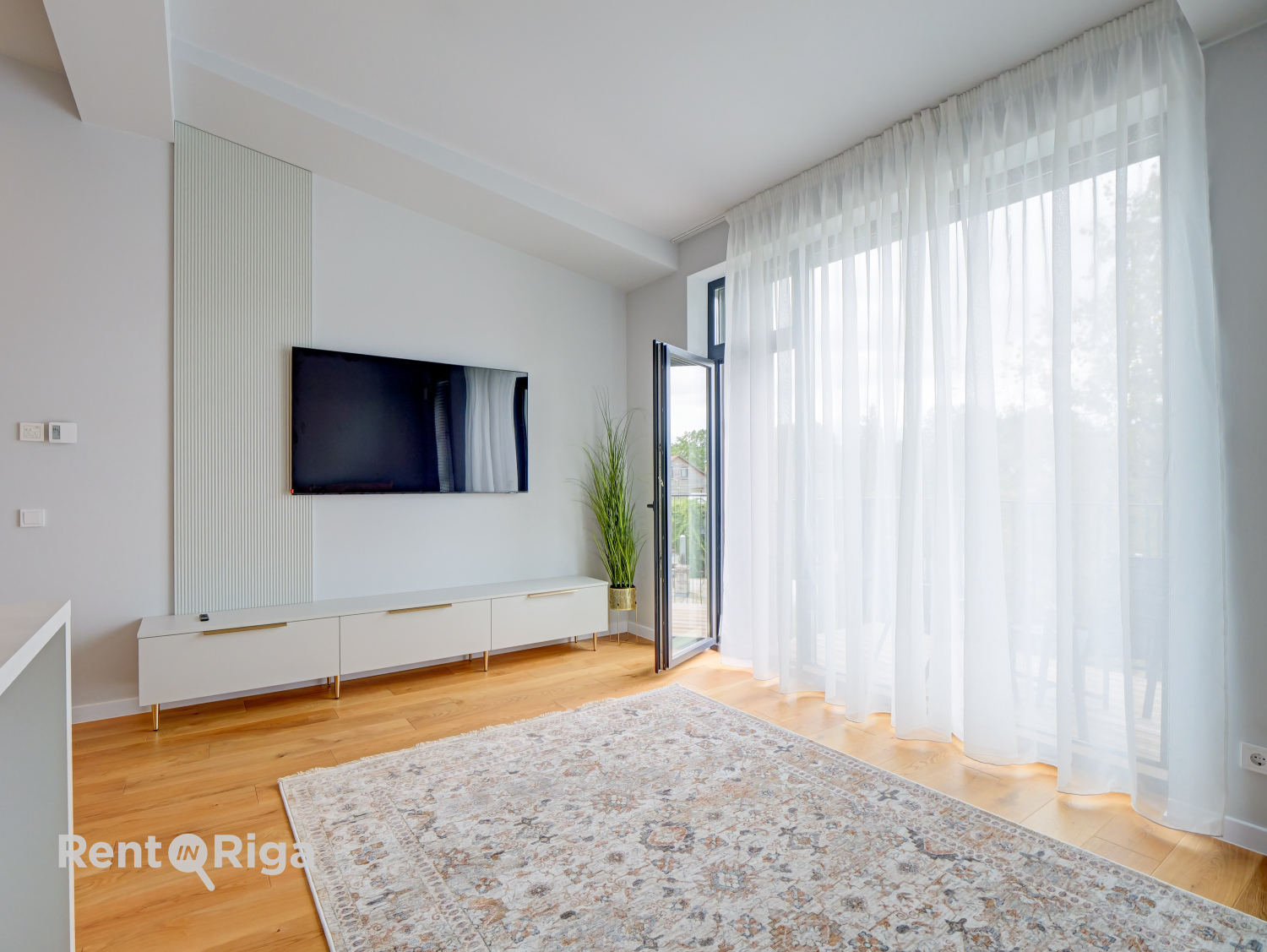 Apartment for rent, Kolkasraga street 12 - Image 1