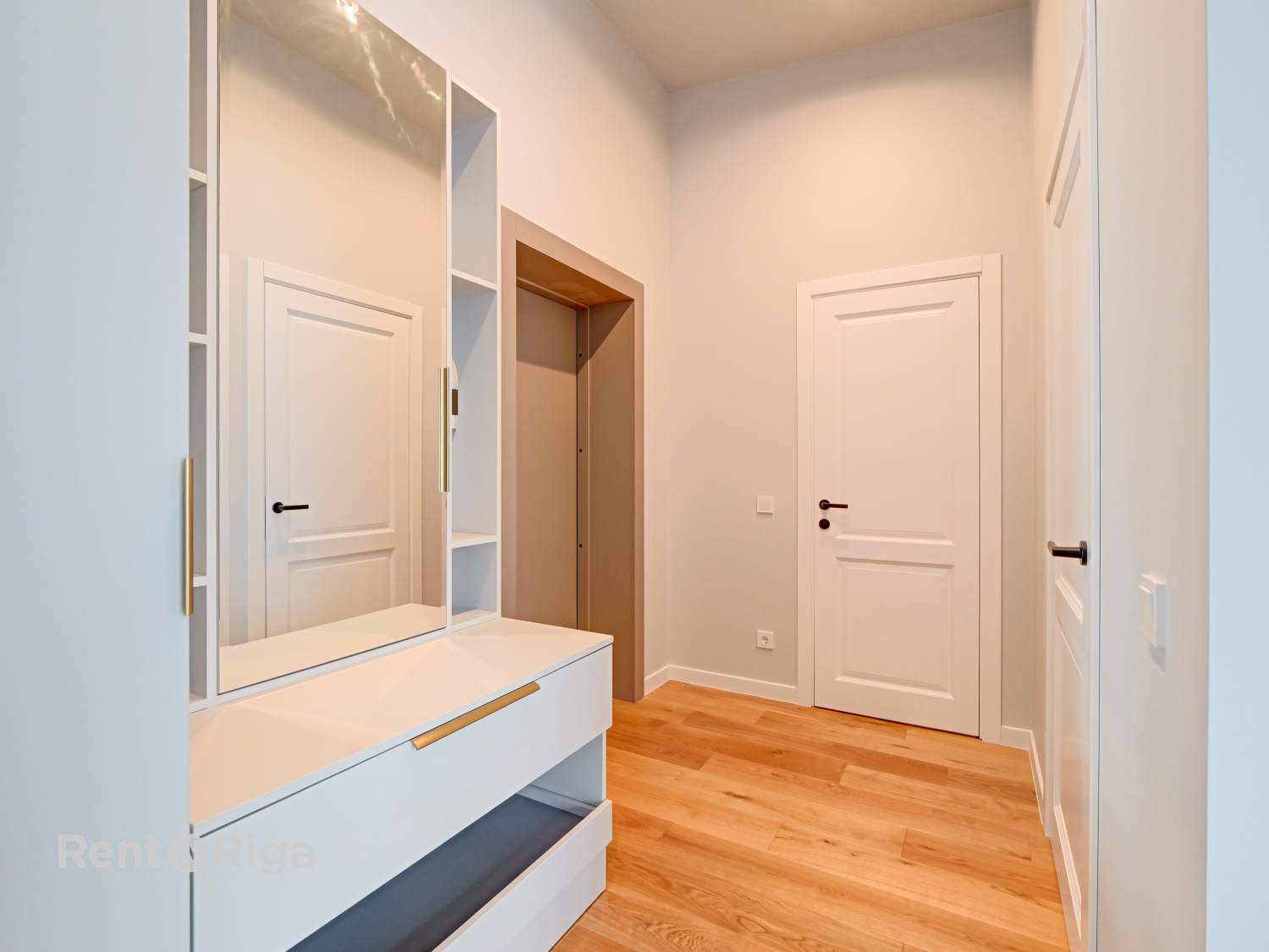 Apartment for rent, Kolkasraga street 12 - Image 1