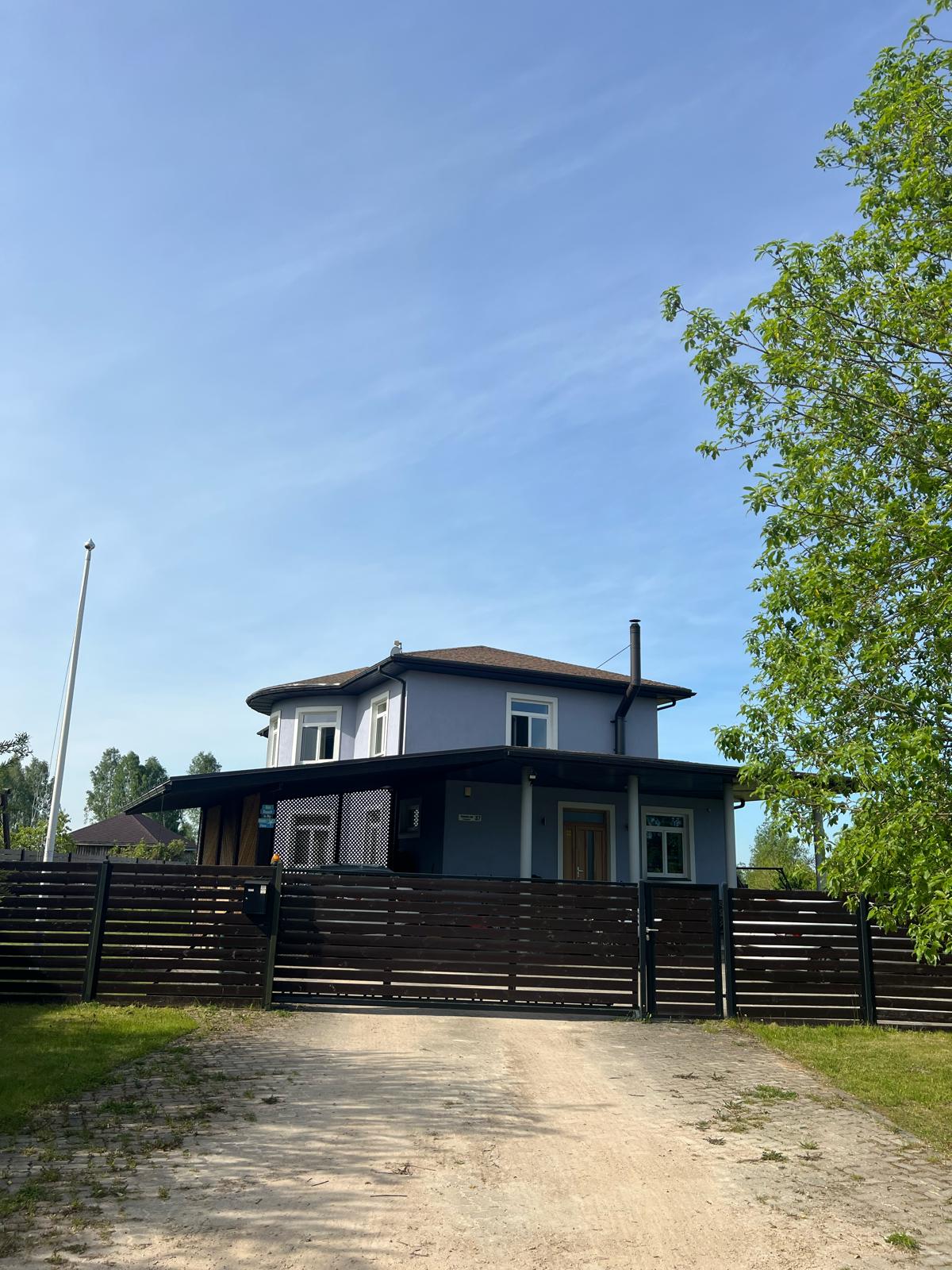 Pārdod māju, Pludmales iela - Attēls 1
