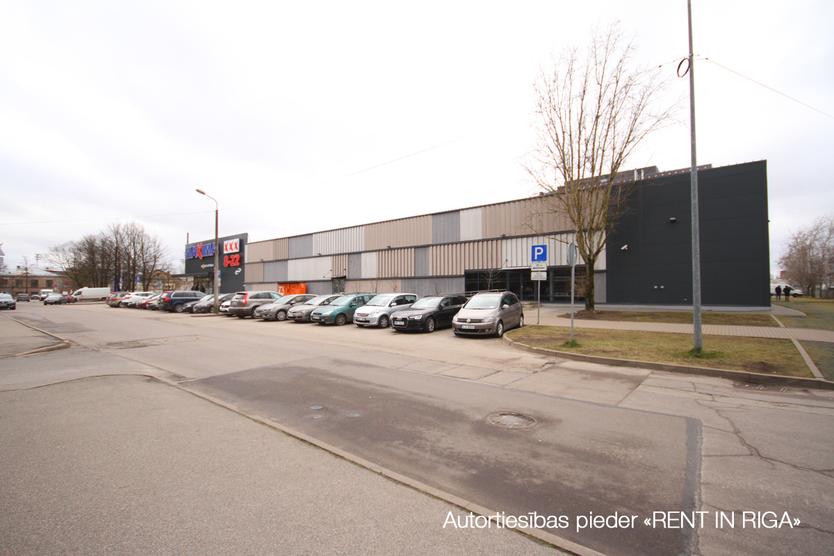 Iznomā tirdzniecības telpas, Grostonas iela - Attēls 1