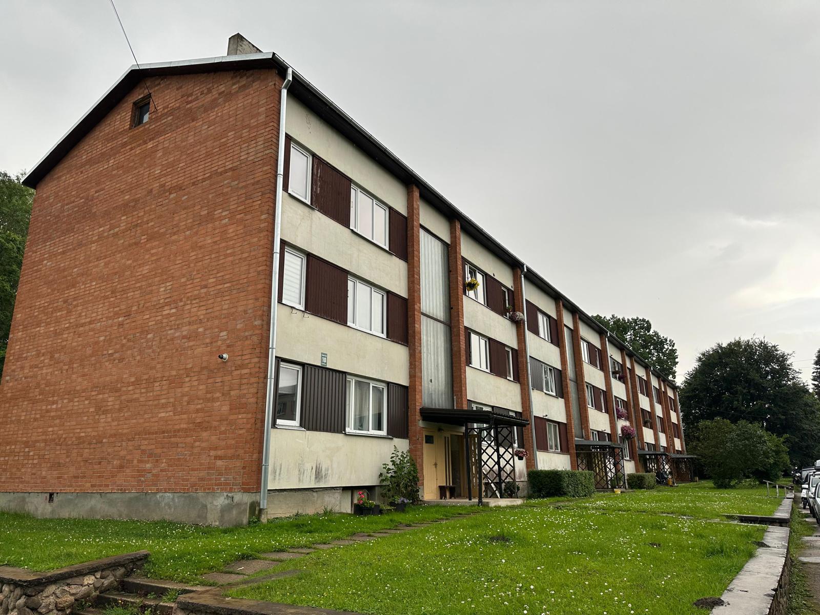 Pārdod dzīvokli, Centra iela 10 - Attēls 1