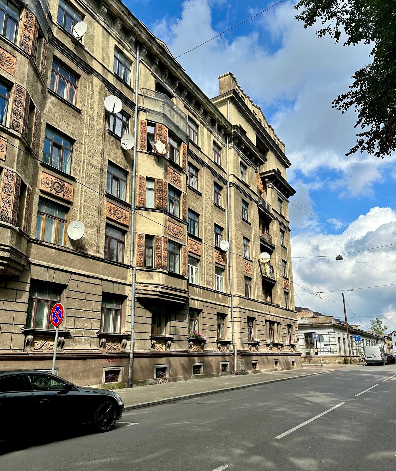 Pārdod dzīvokli, Kārļa Milenbaha iela 19 - Attēls 1