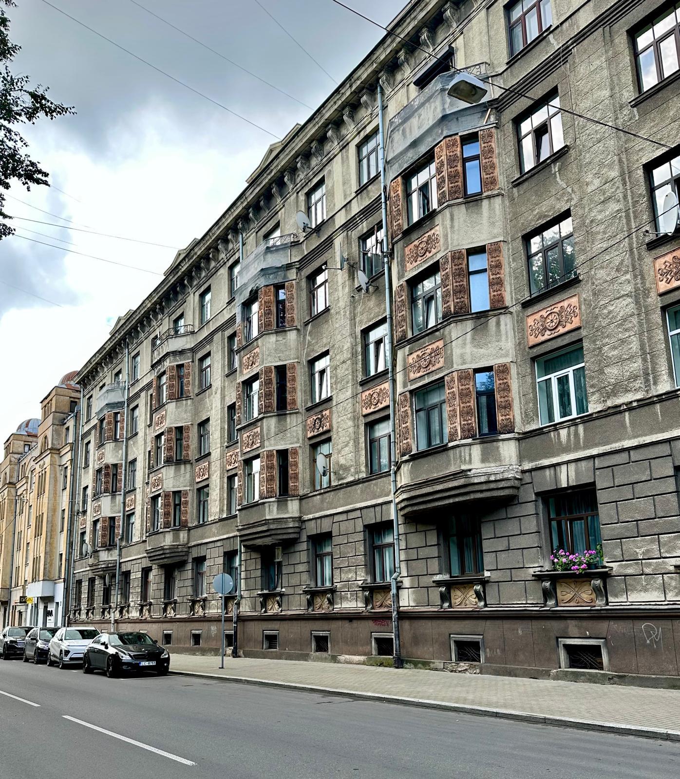 Pārdod dzīvokli, Kārļa Milenbaha iela 19 - Attēls 1
