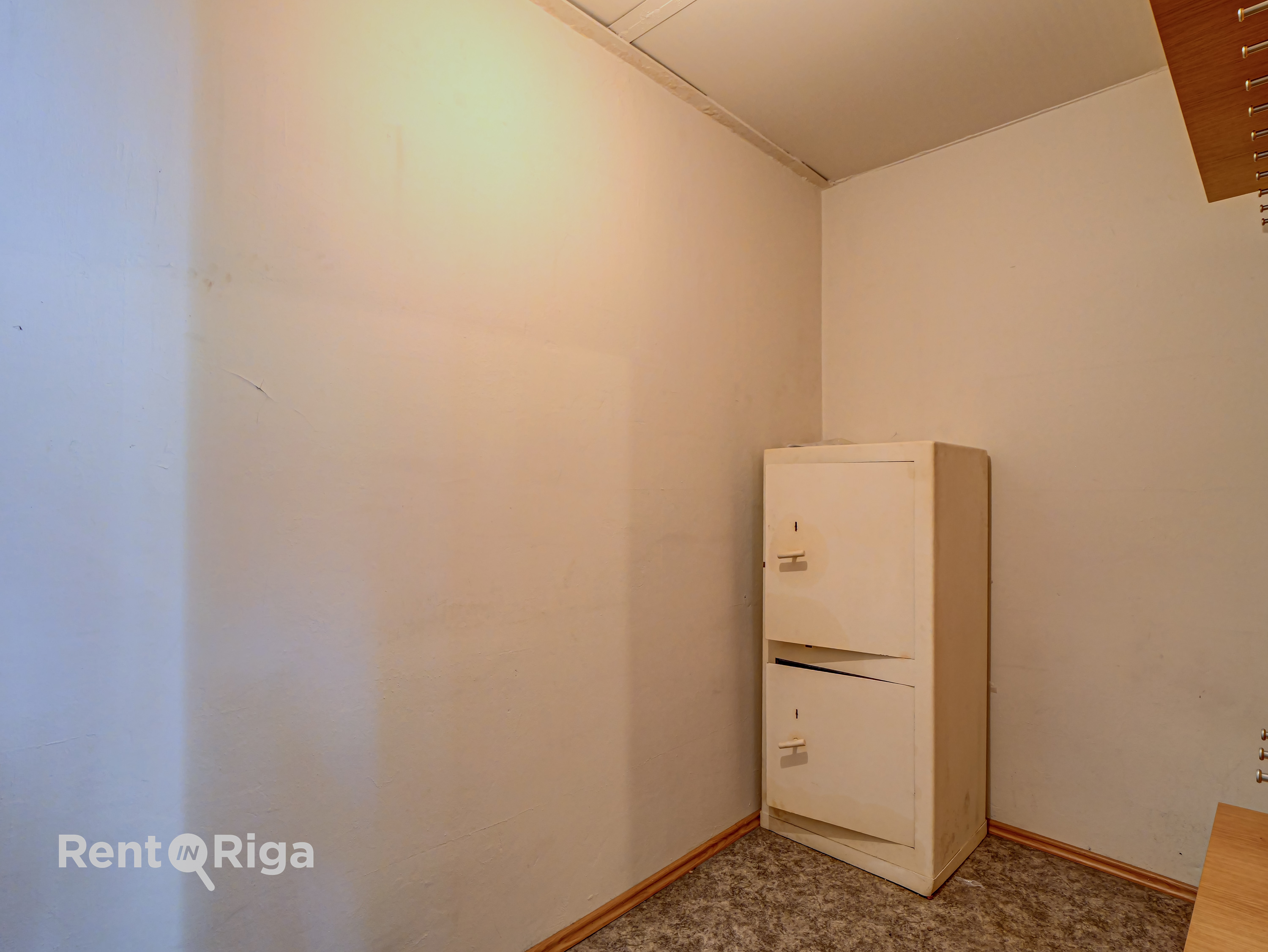 Iznomā biroju, Valdemāra iela - Attēls 1