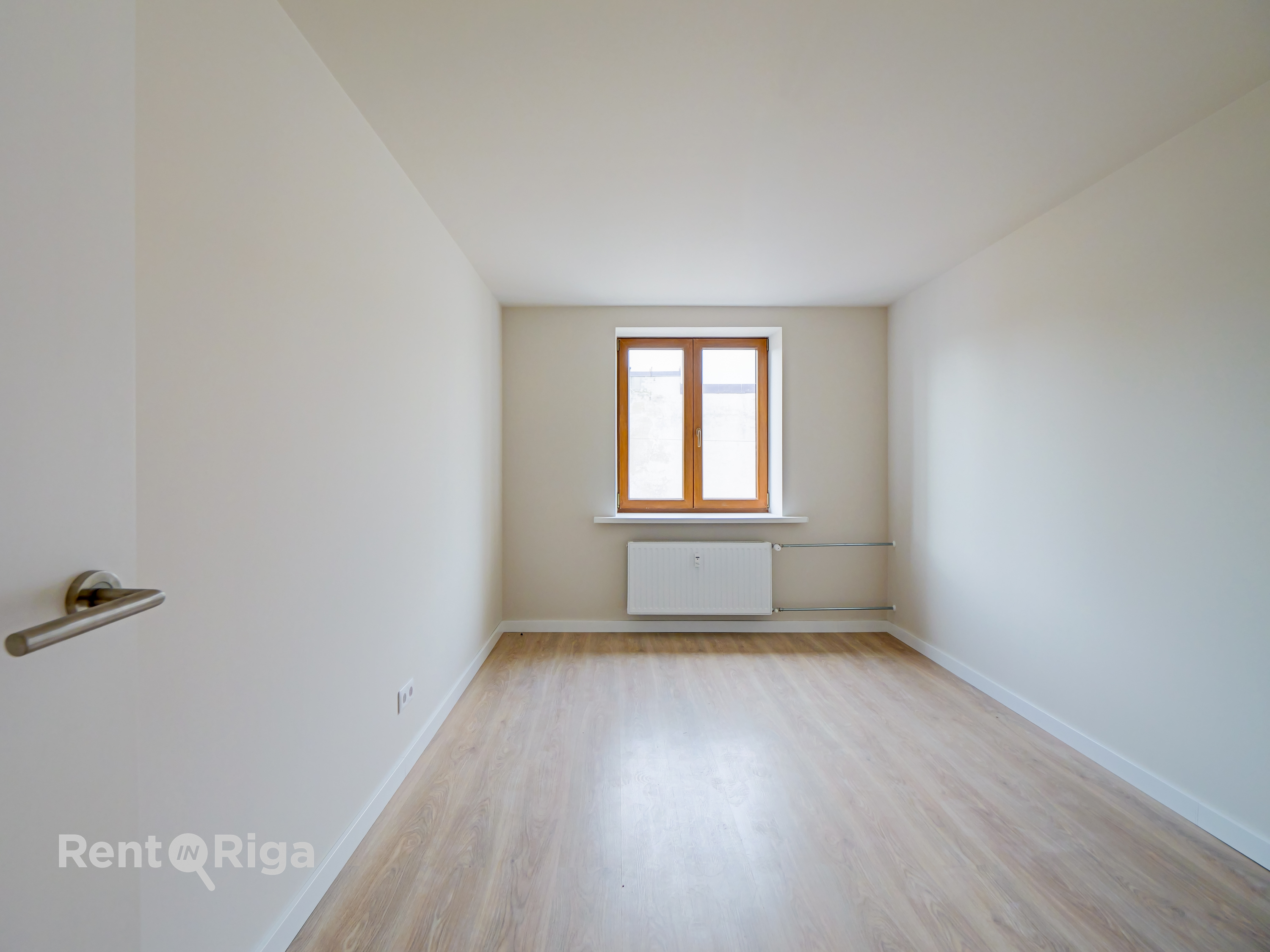 Pārdod dzīvokli, Lāčplēša iela 36 - Attēls 1