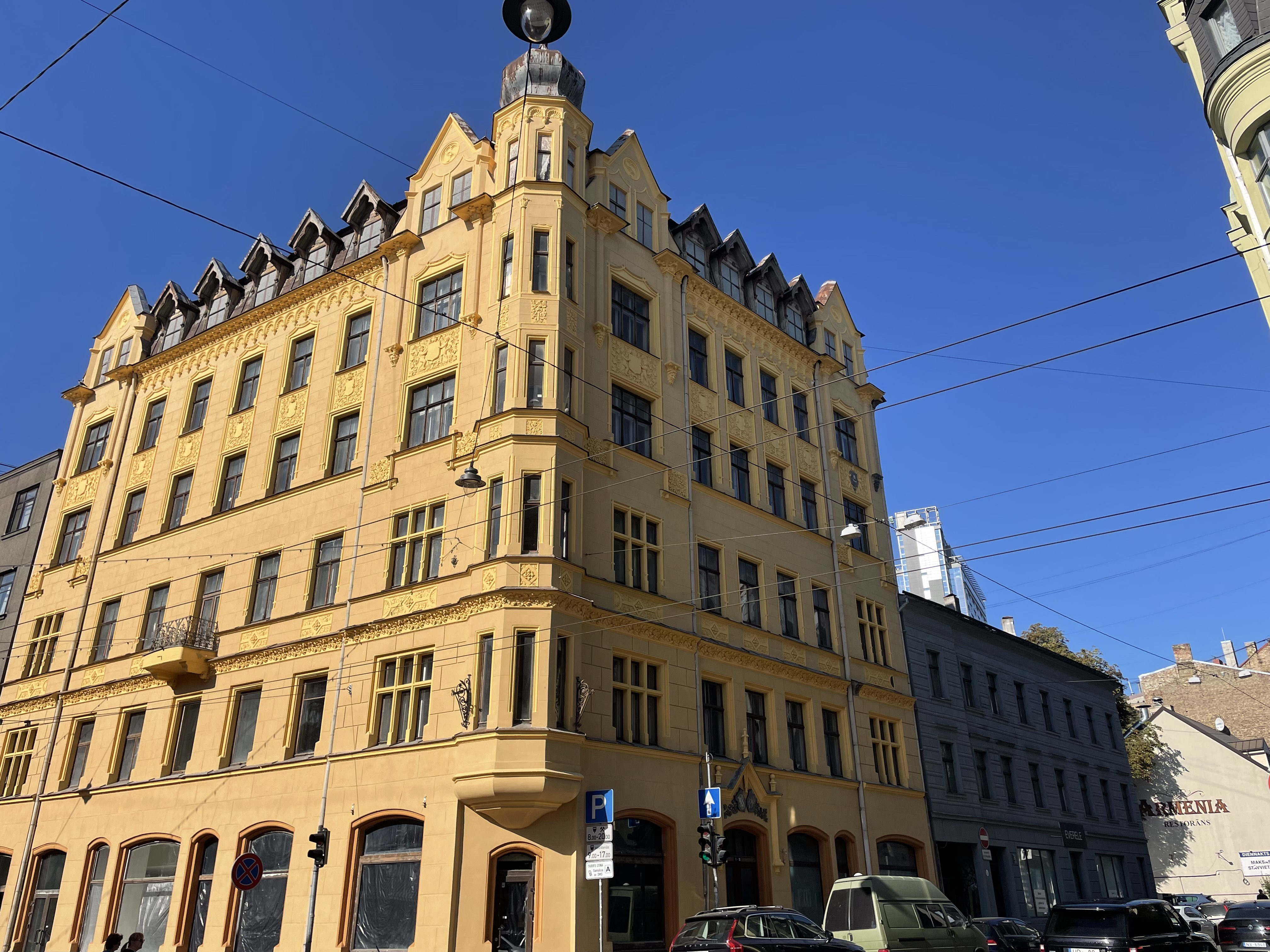 Pārdod namīpašumu, Terbatas iela - Attēls 1