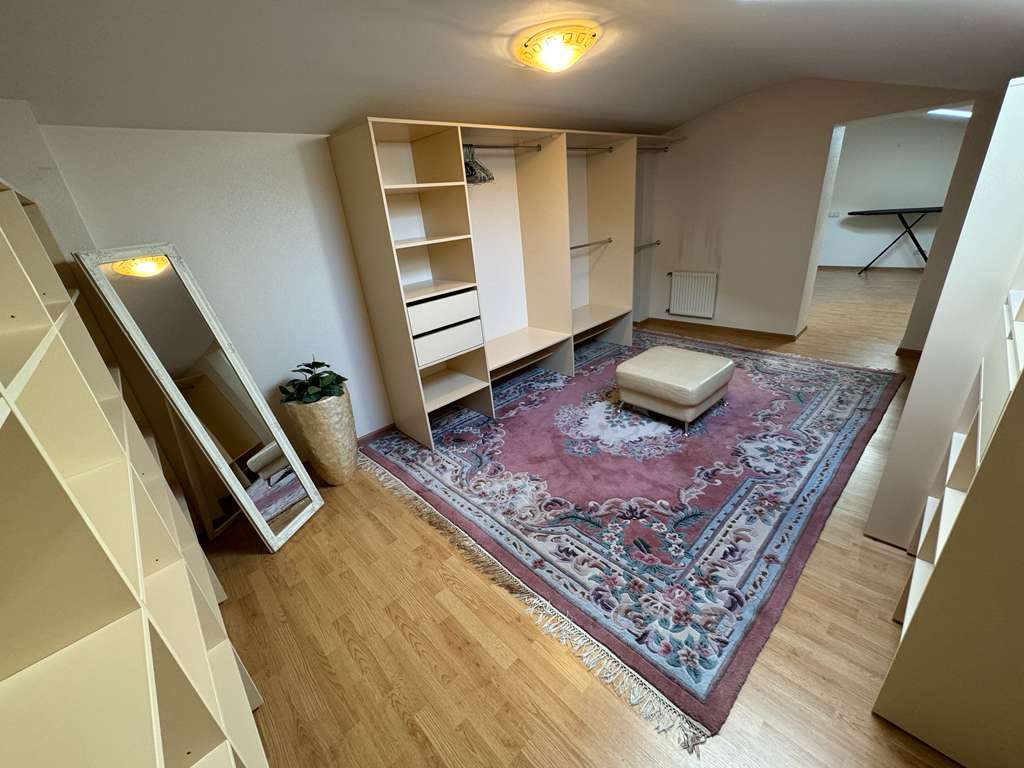 Pārdod māju, Cielavas iela - Attēls 1