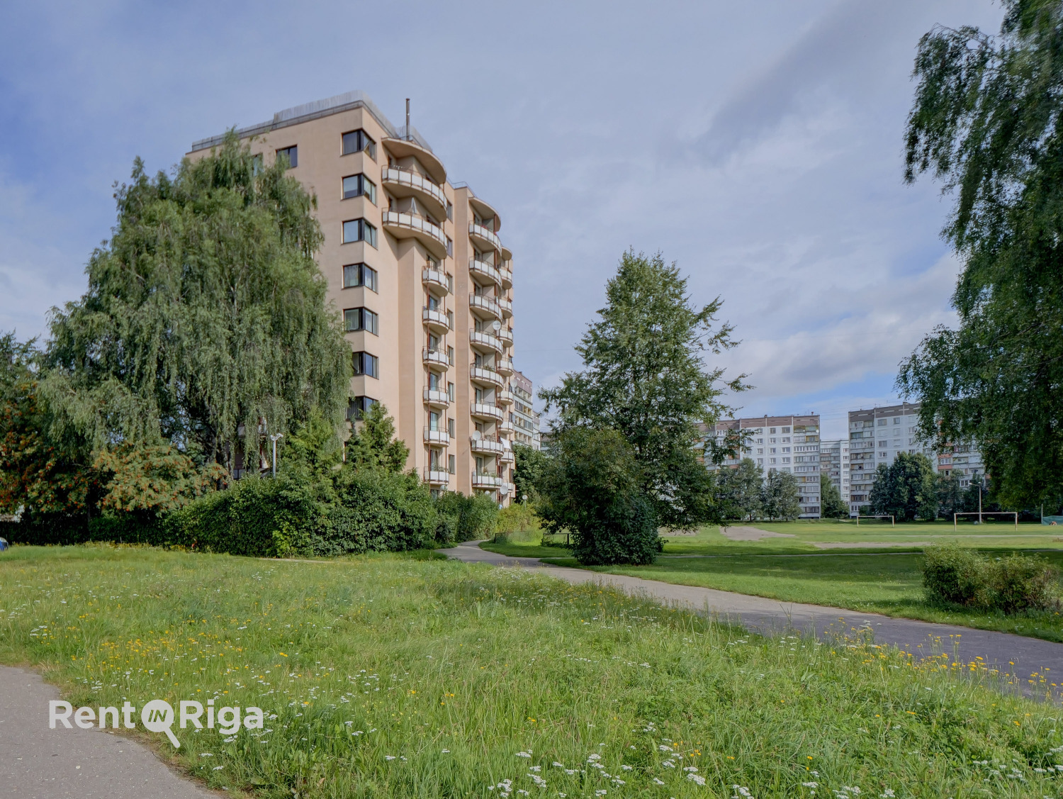 Продают квартиру, улица Pļavnieku 9 - Изображение 1
