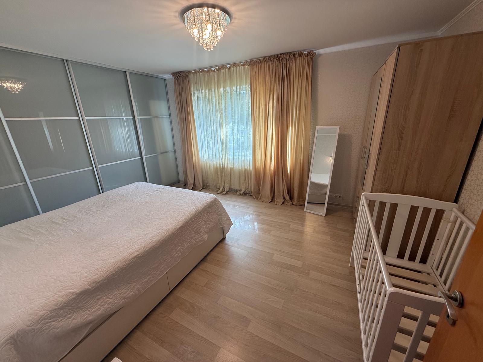 Pārdod dzīvokli, Anniņmuižas iela 7 - Attēls 1