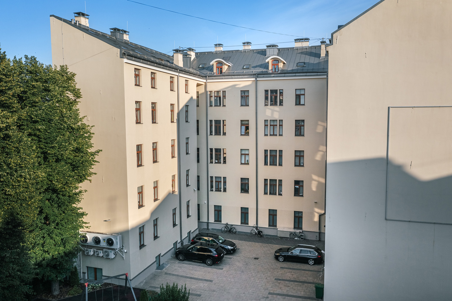 Pārdod dzīvokli, Tallinas iela 86 - Attēls 1