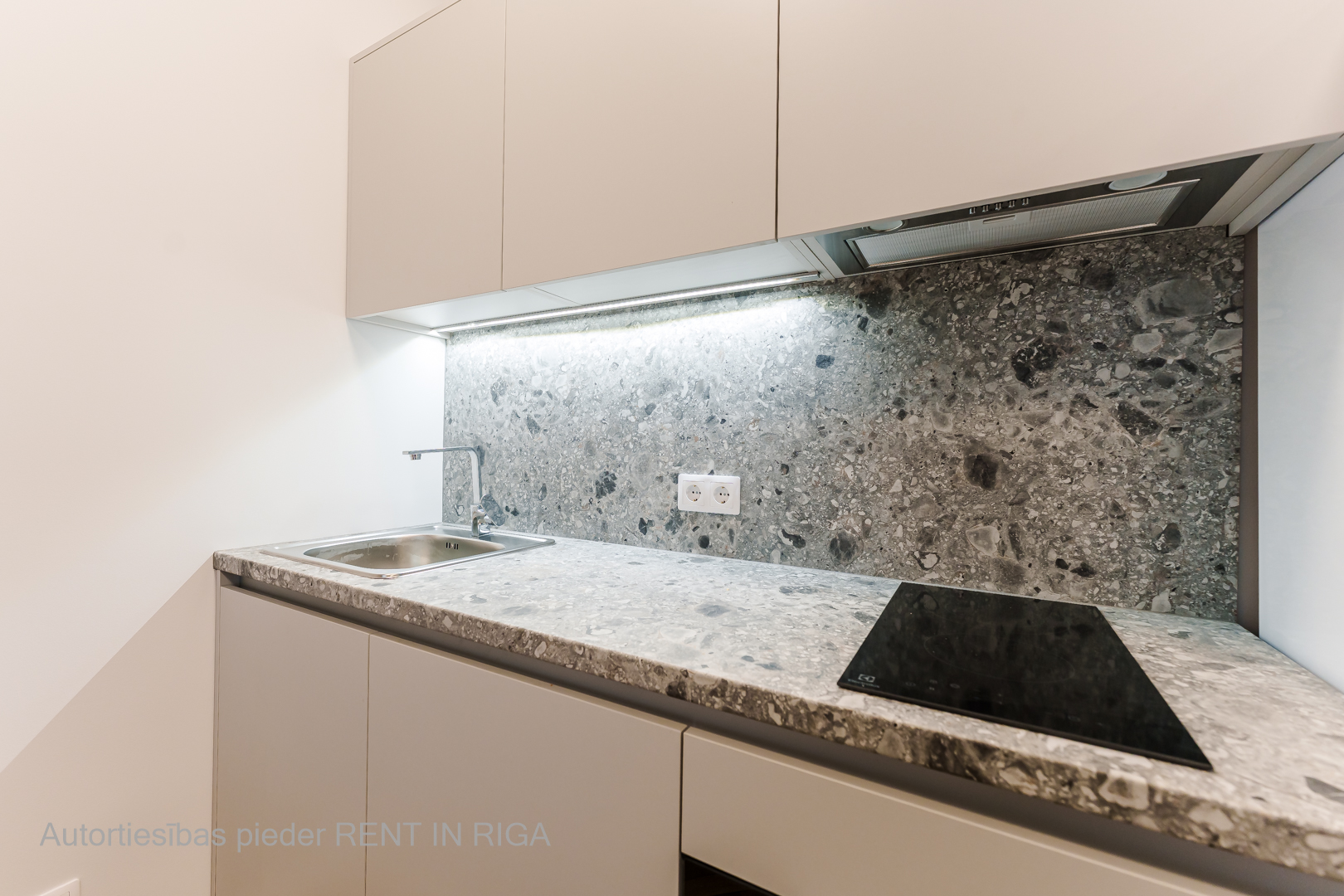 Apartment for rent, Valdemāra street 61 - Image 1