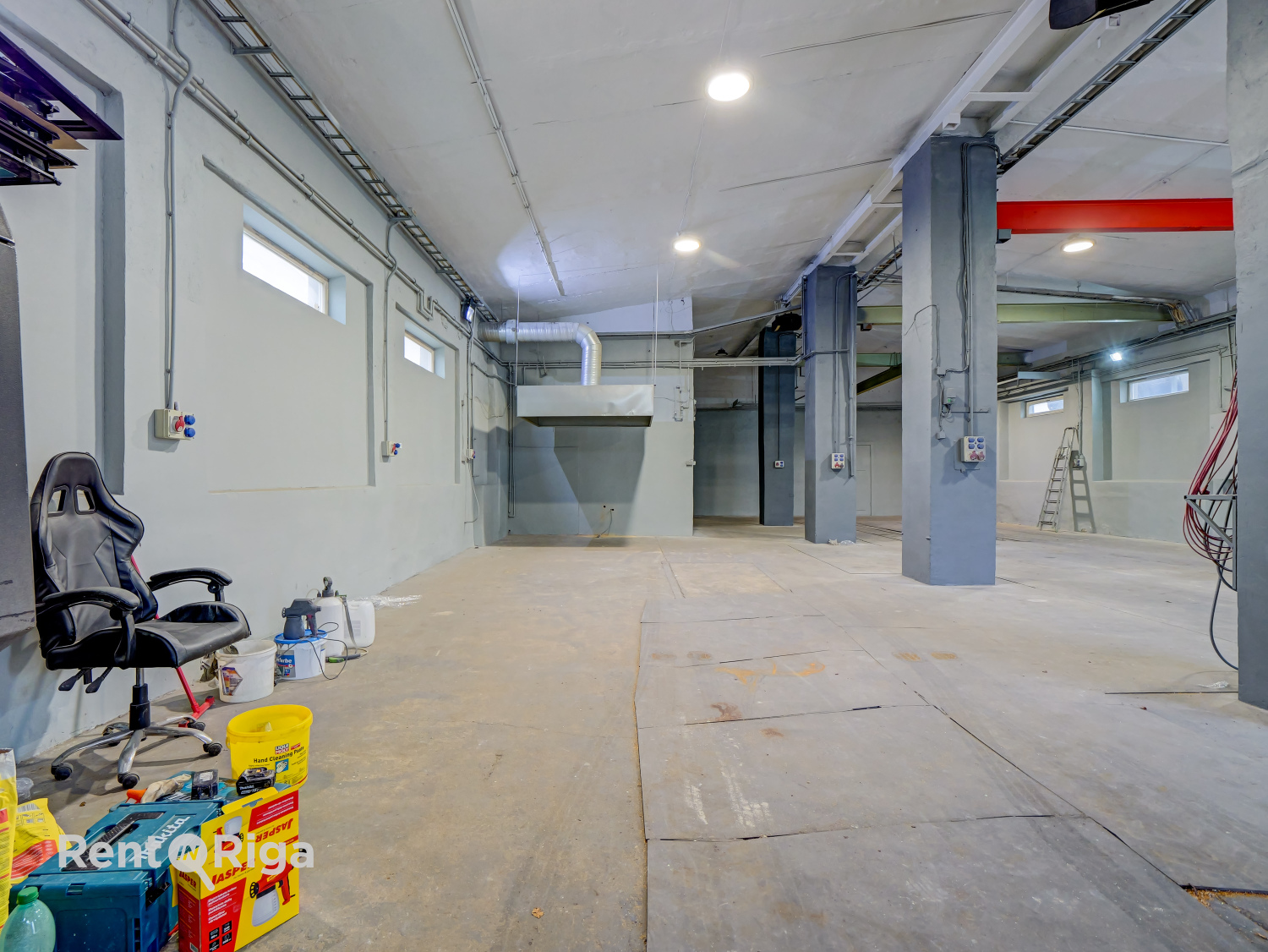 Iznomā noliktavu, Viskaļu iela - Attēls 1