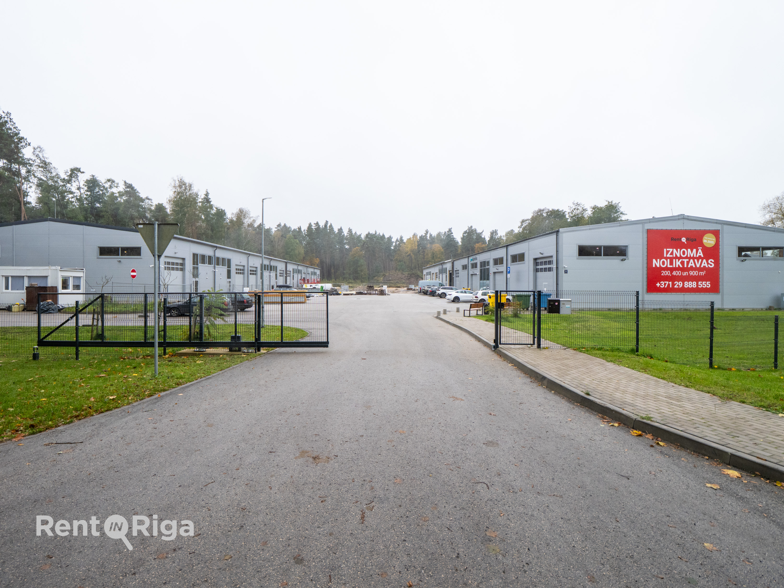 Iznomā noliktavu, Rātsupītes iela - Attēls 1