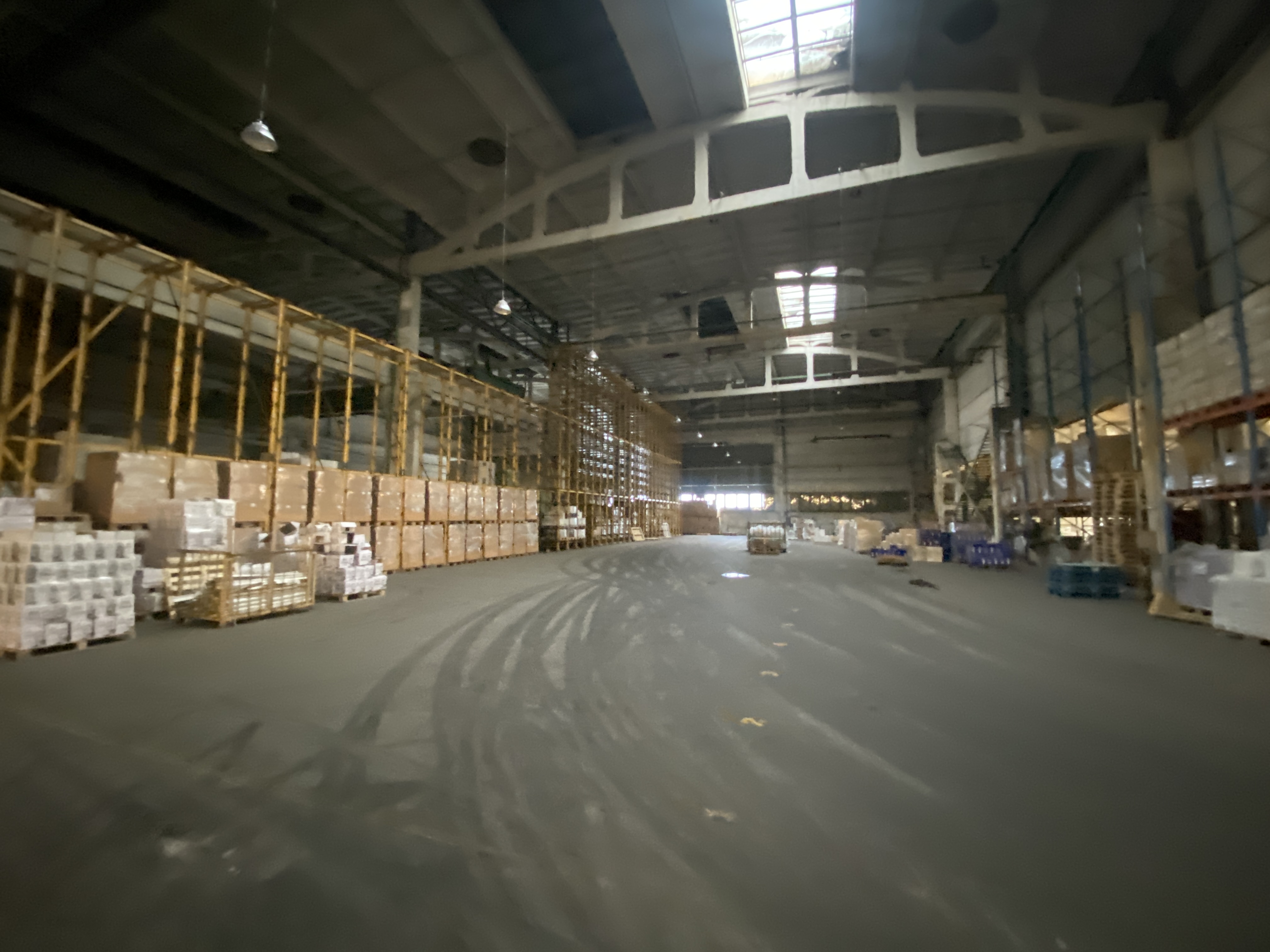 Iznomā noliktavu, Meirānu iela - Attēls 1