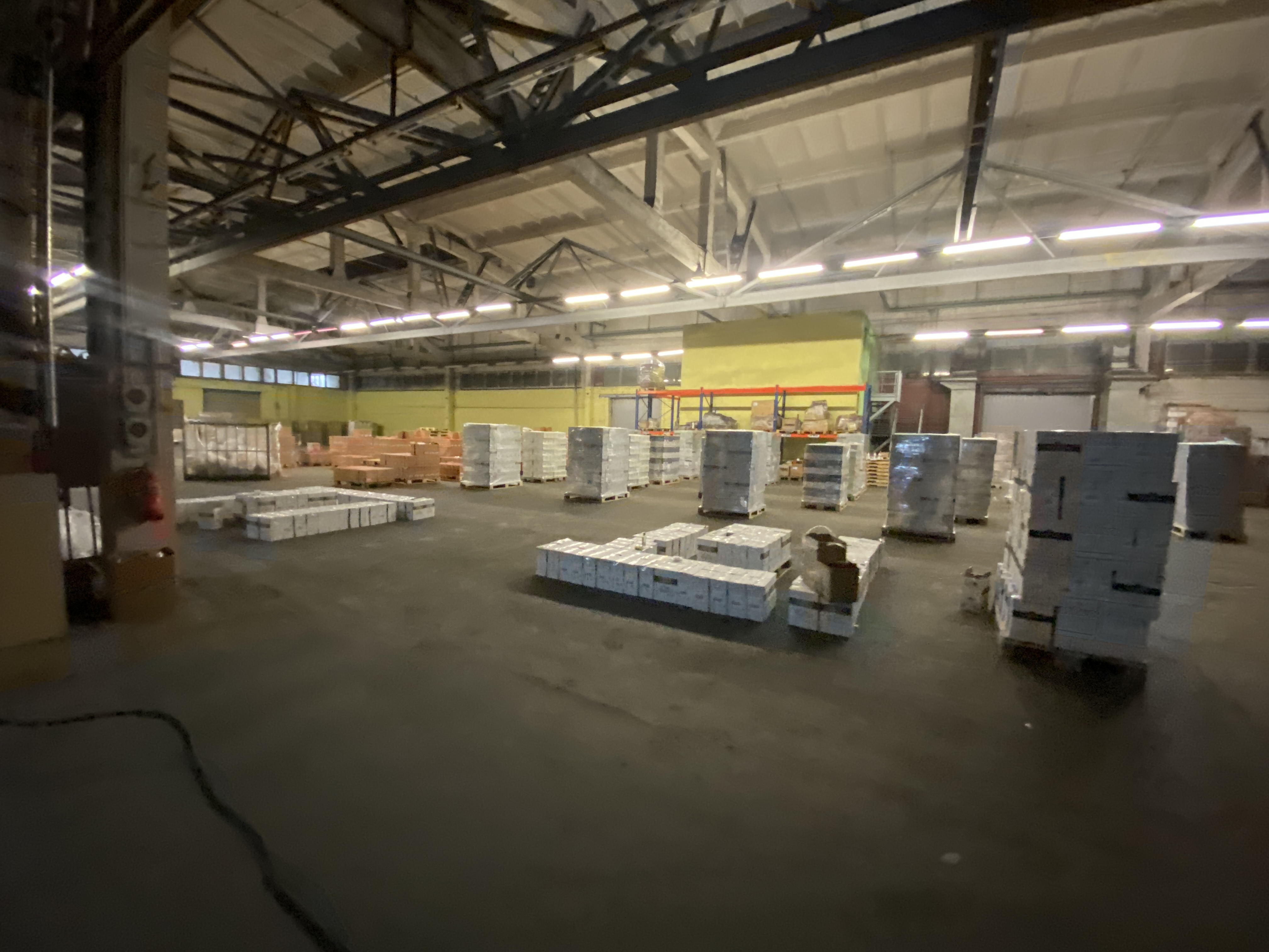 Iznomā noliktavu, Meirānu iela - Attēls 1