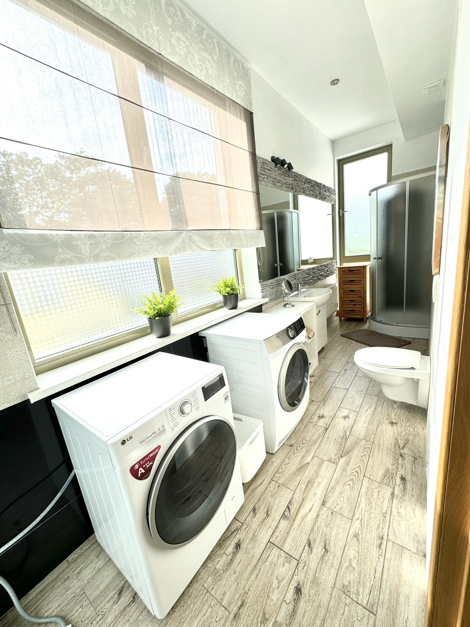 Pārdod dzīvokli, Dubultu prospekts iela 33 - Attēls 1