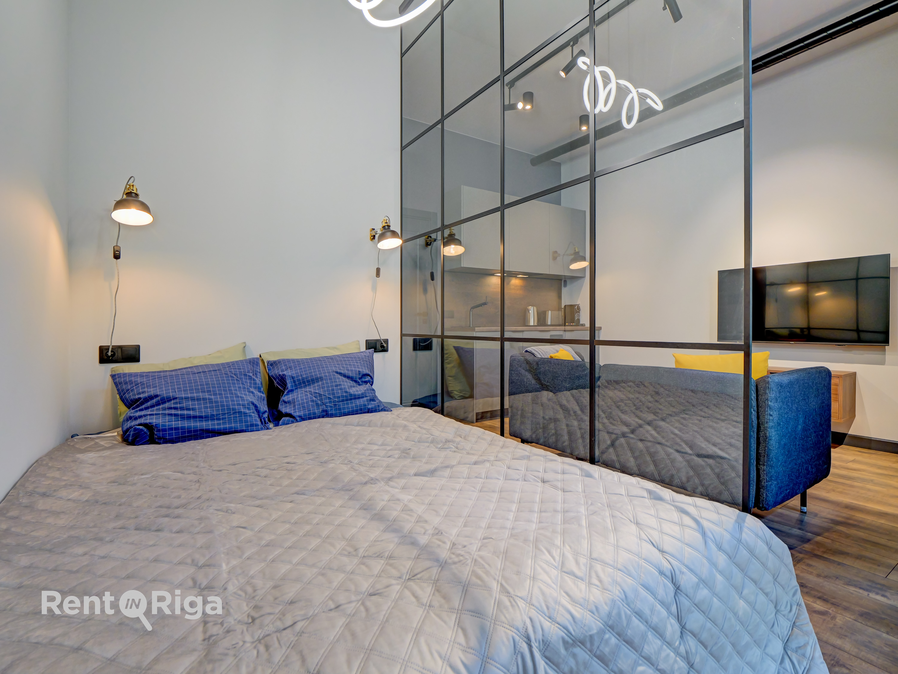 Pārdod dzīvokli, Ernesta Birznieka Upīša iela 20a - Attēls 1