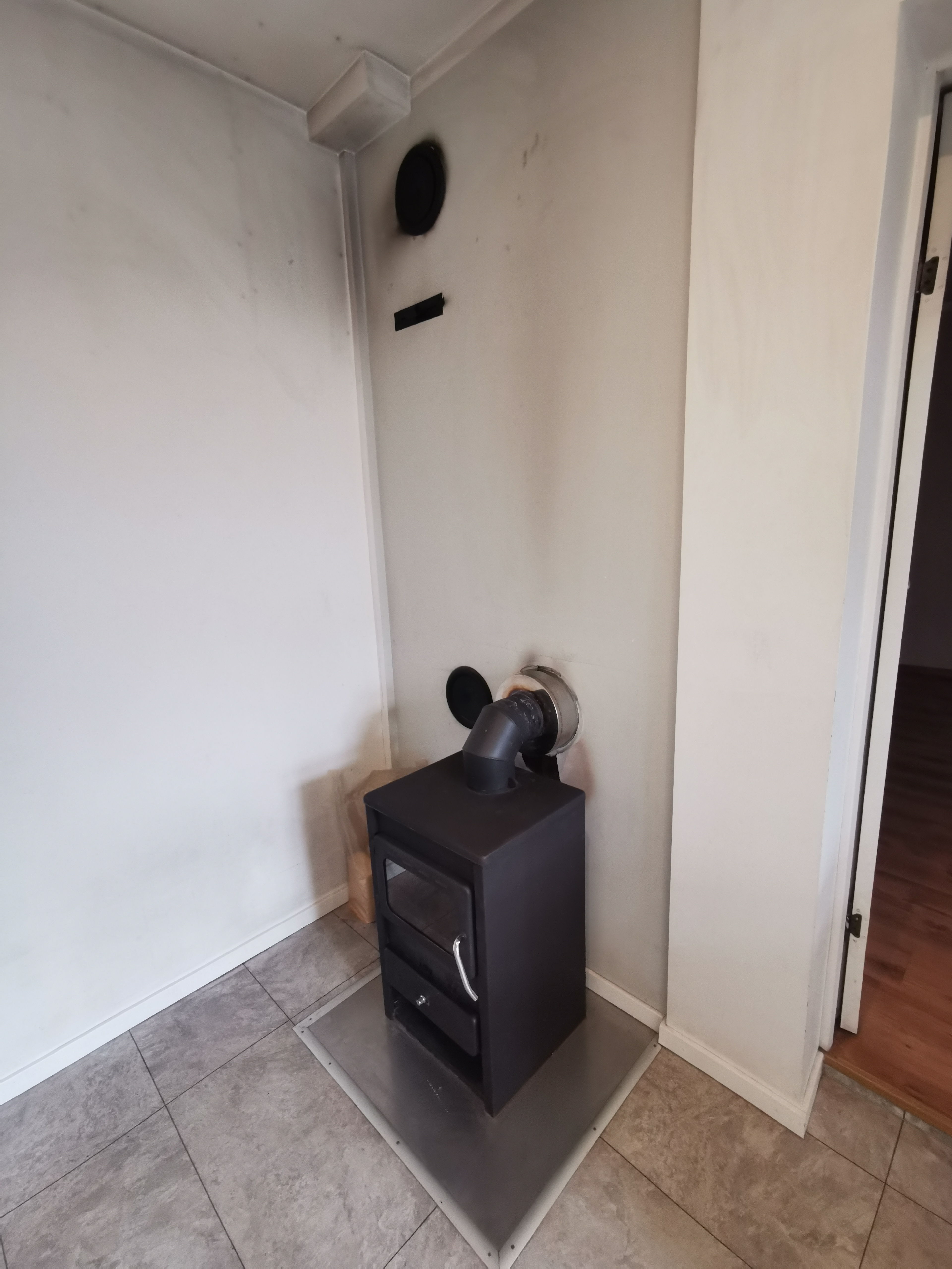 Property building for sale, Čiekurkalna street - Image 1