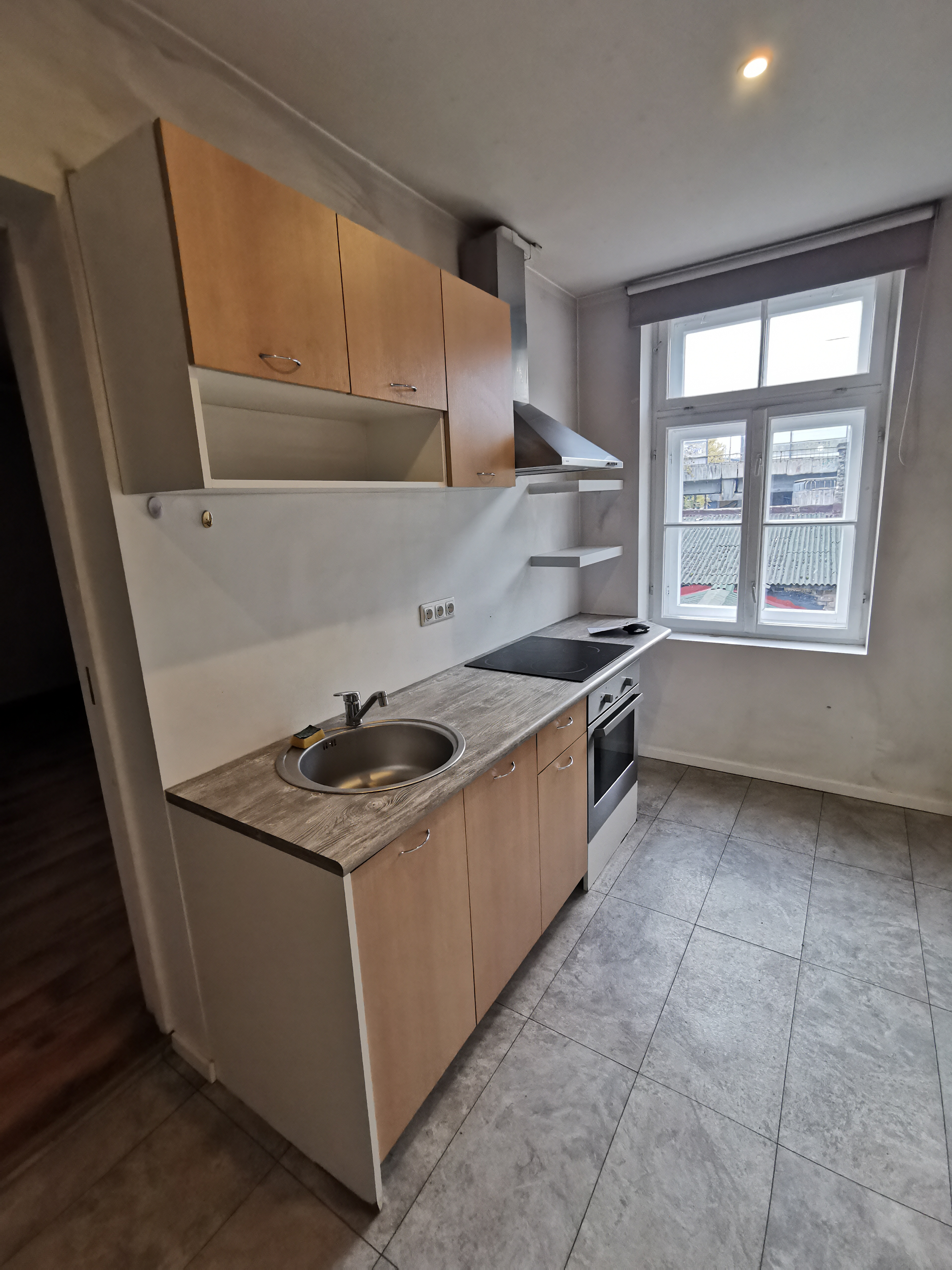 Property building for sale, Čiekurkalna street - Image 1