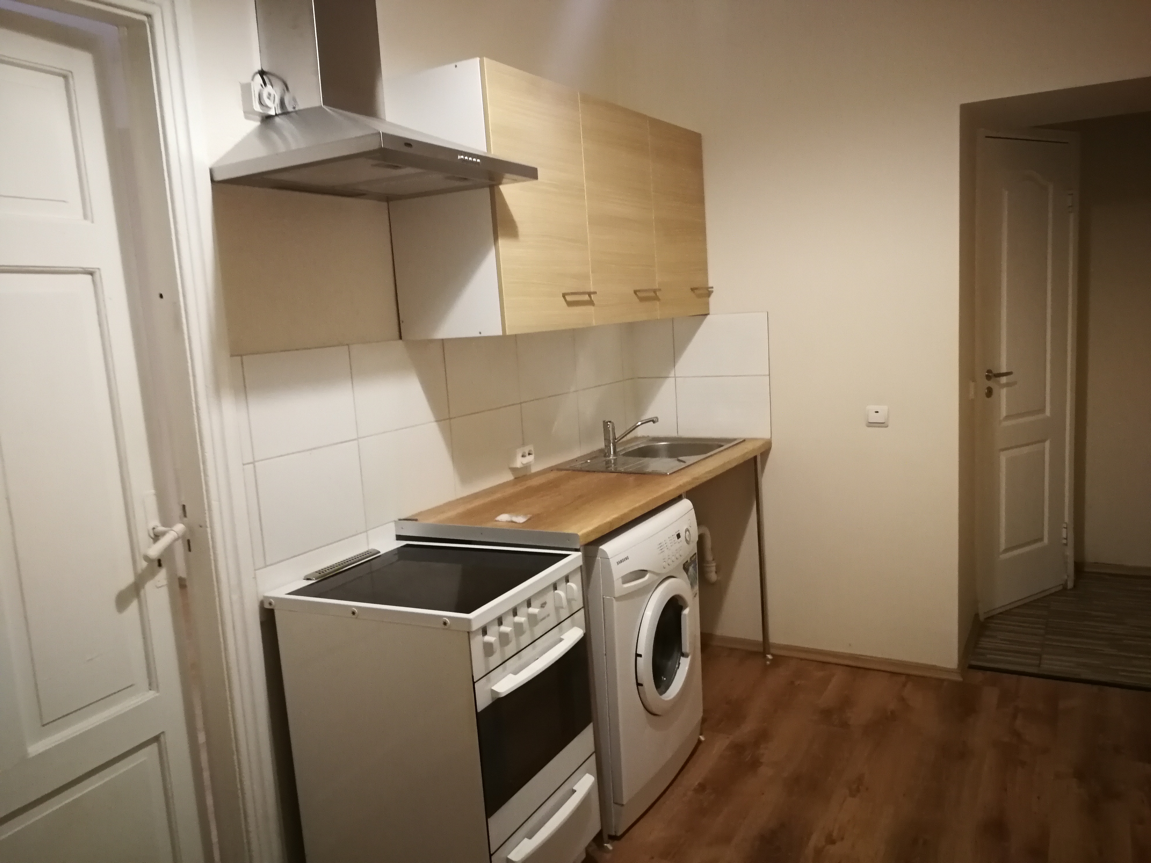 Property building for sale, Čiekurkalna street - Image 1