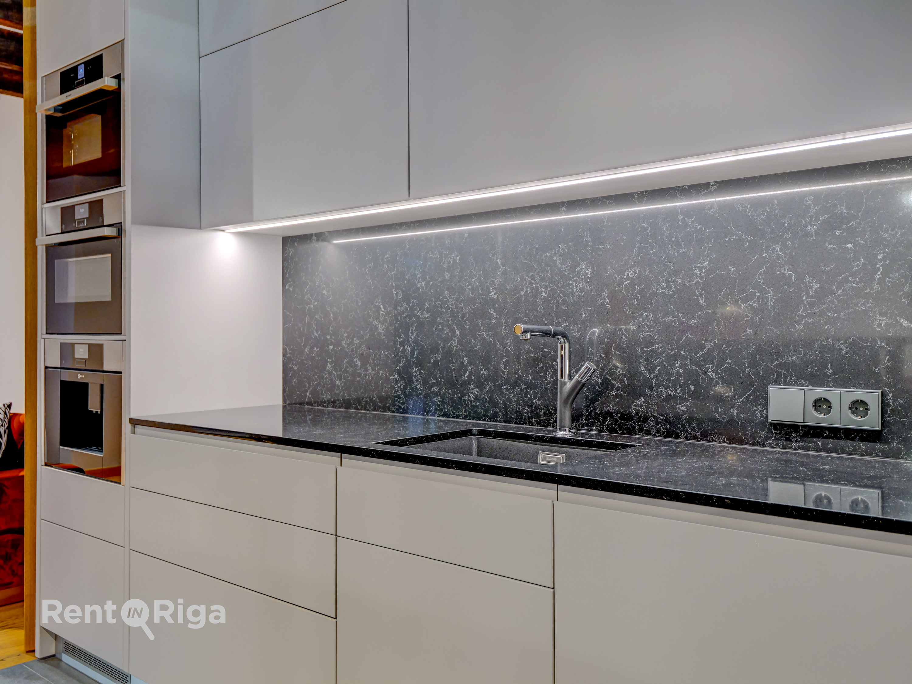 Pārdod dzīvokli, Brīvības gatve 446 - Attēls 1