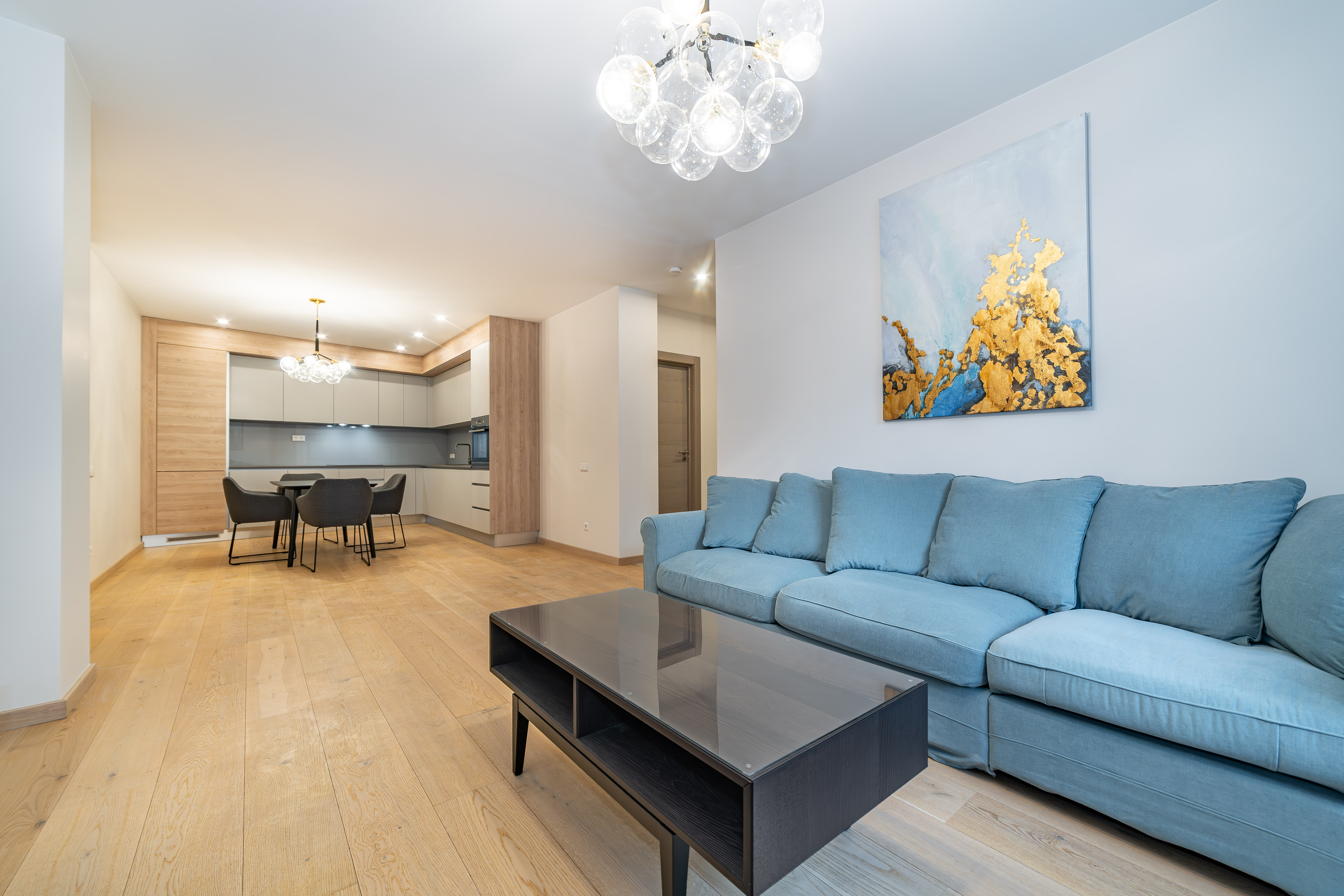 Pārdod dzīvokli, Akas iela 4 - Attēls 1