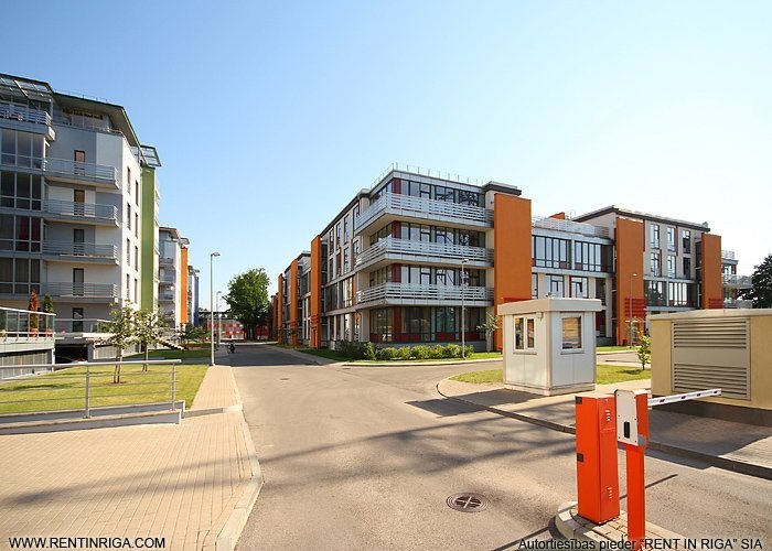 Pārdod dzīvokli, Gramzdas iela 82 - Attēls 1