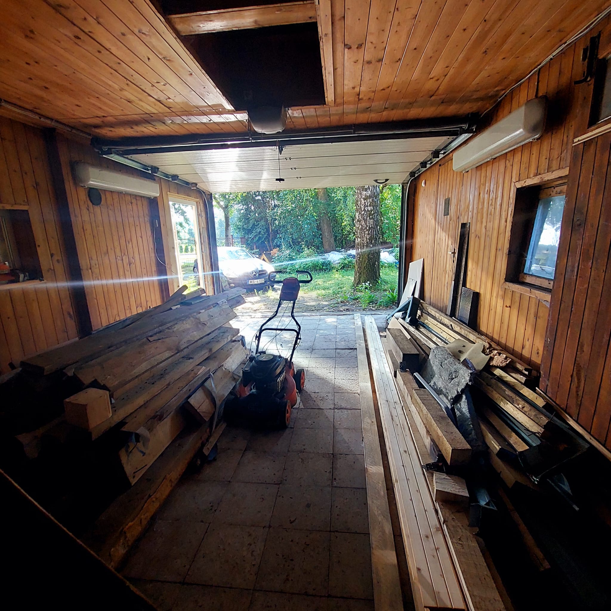 Pārdod māju, Brīvības iela - Attēls 1