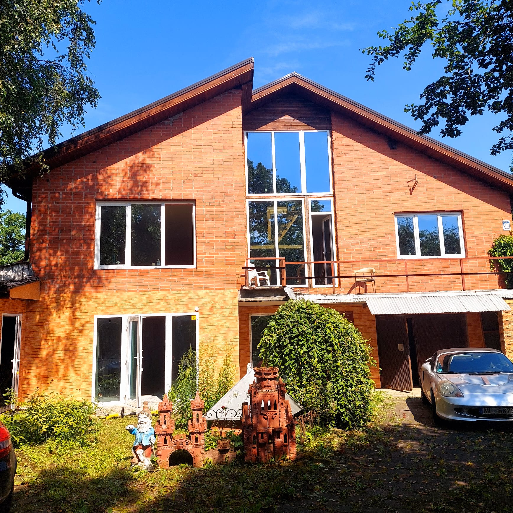 Pārdod māju, Brīvības iela - Attēls 1