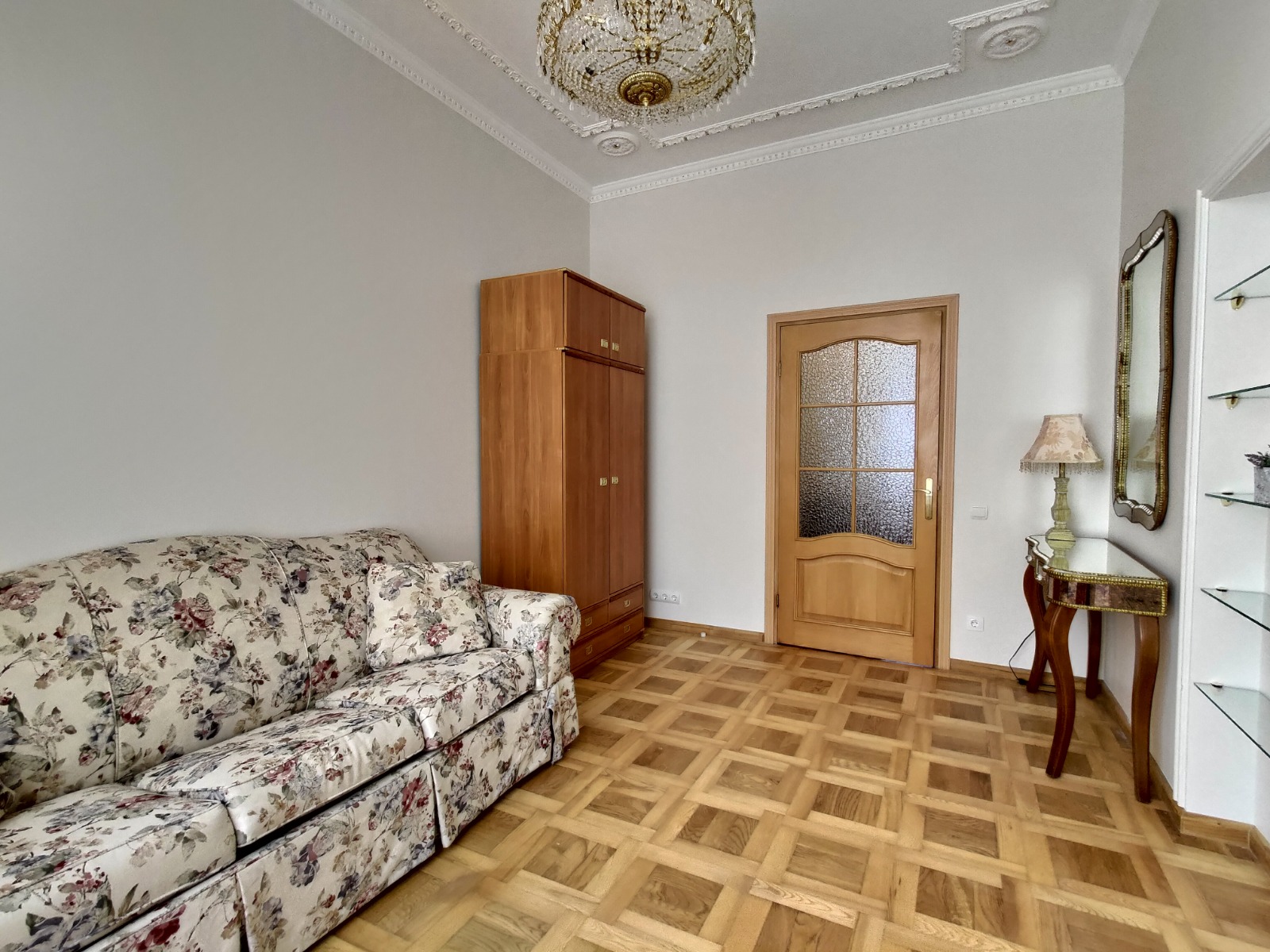 Pārdod dzīvokli, Vīlandes iela 5 - Attēls 1