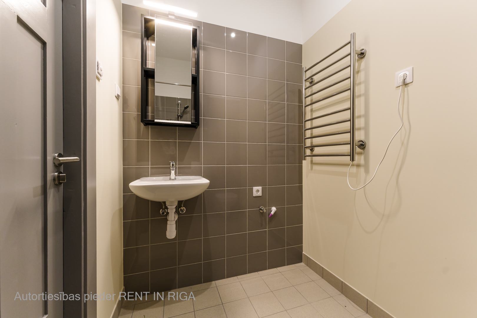 Izīrē dzīvokli, Valdemāra iela 61 - Attēls 1