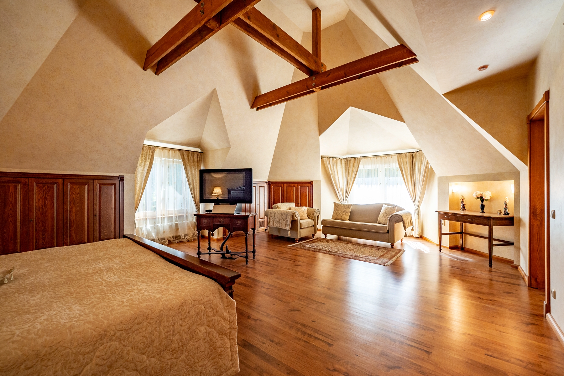 Pārdod māju, Pērļu iela - Attēls 1