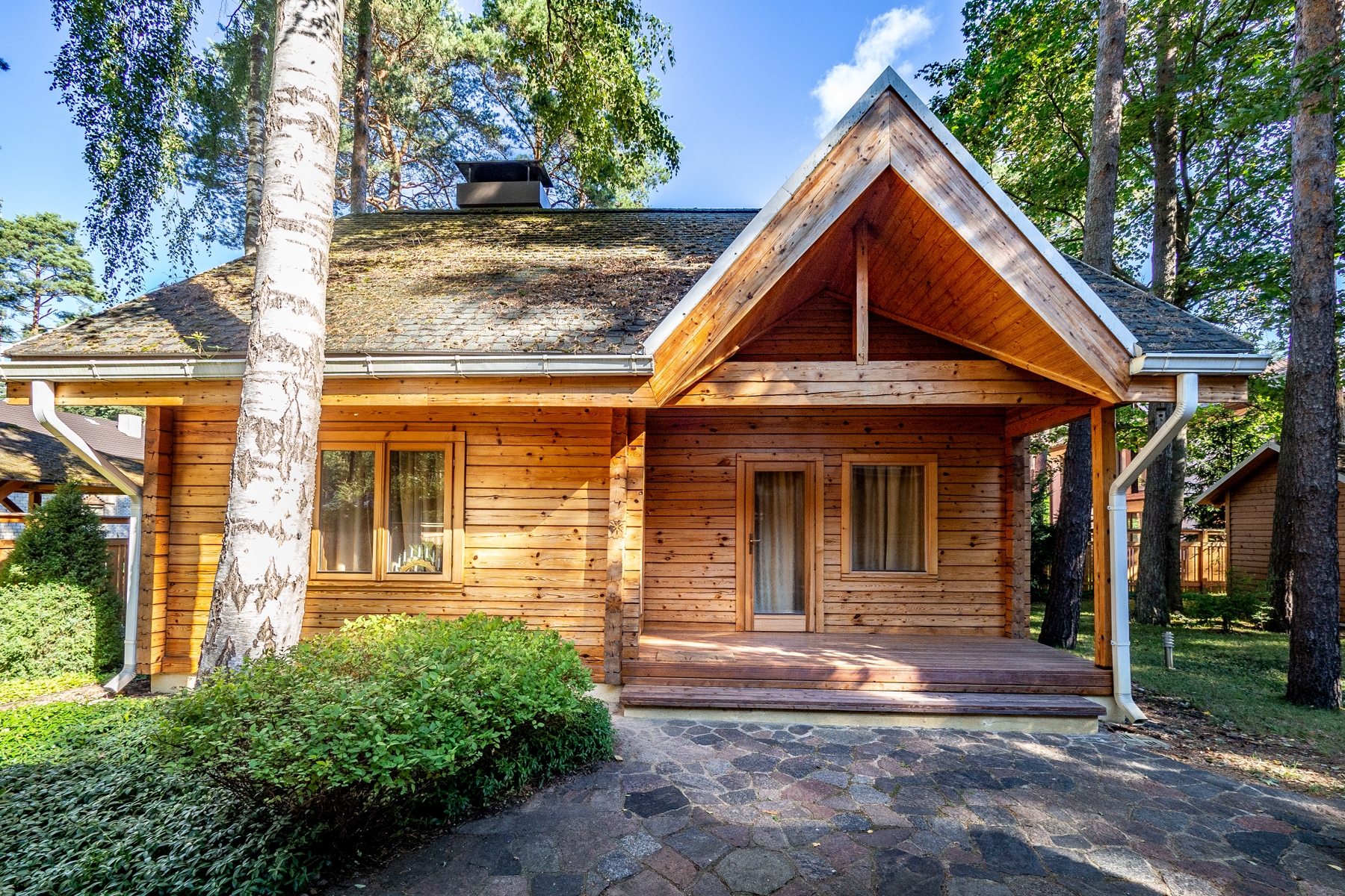 Pārdod māju, Pērļu iela - Attēls 1