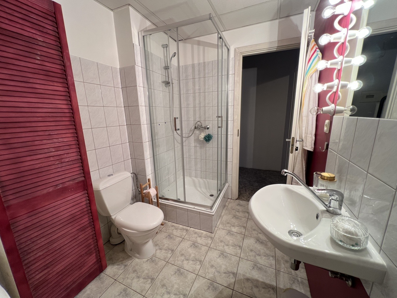 Izīrē dzīvokli, Līksnas iela 28 - Attēls 1