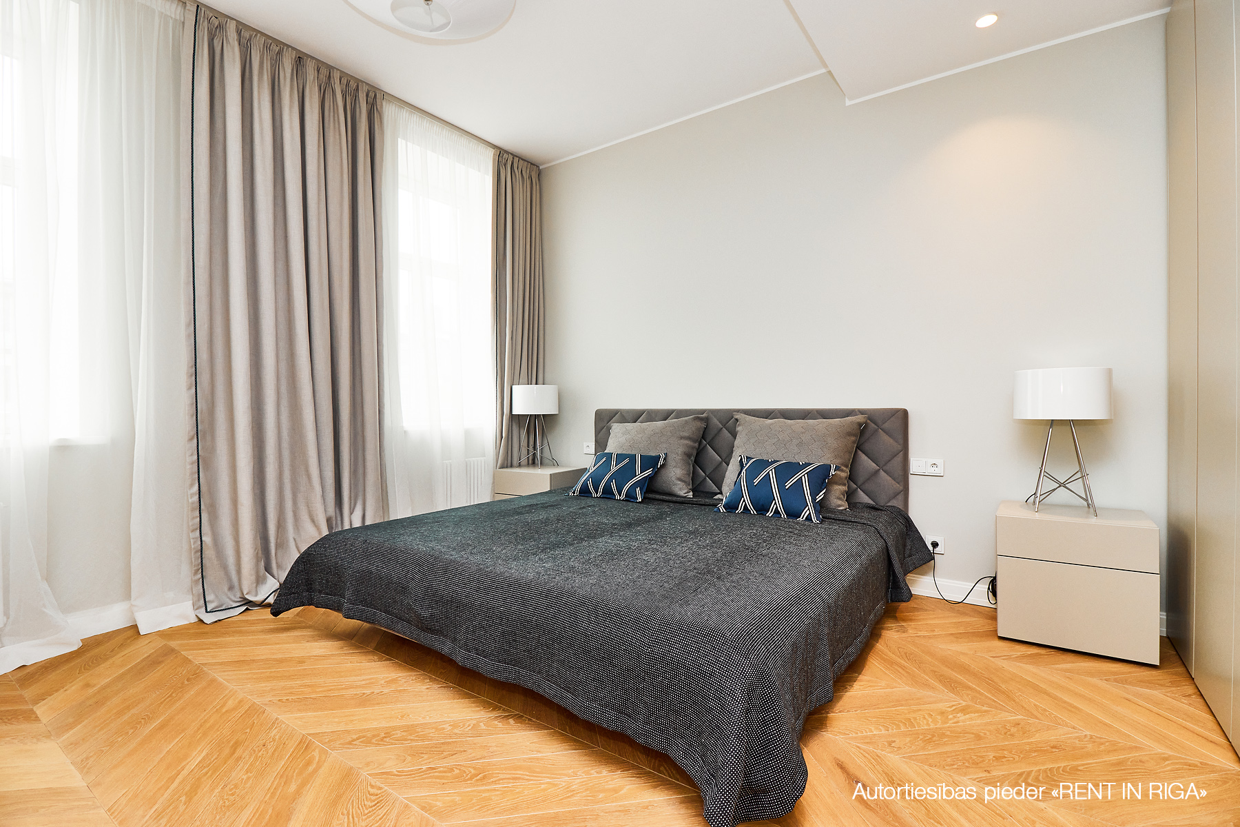 Pārdod dzīvokli, Elizabetes iela 18 - Attēls 1