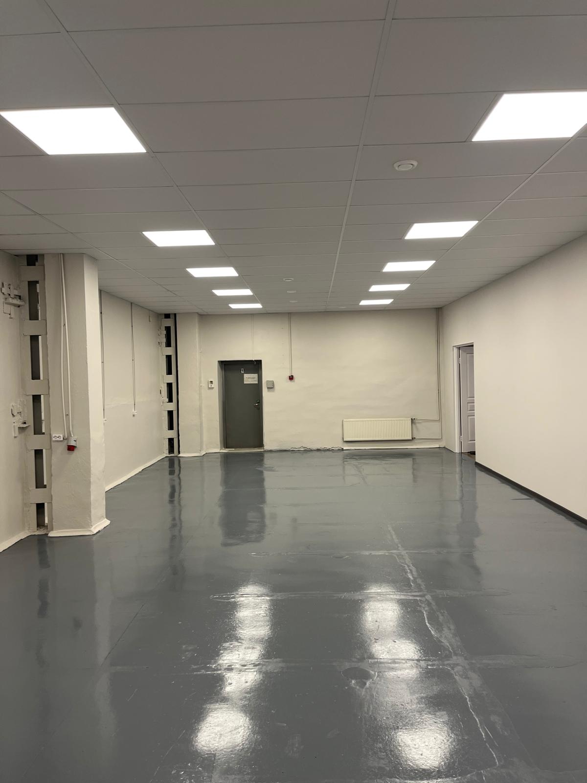 Iznomā noliktavu, Kleistu iela - Attēls 1