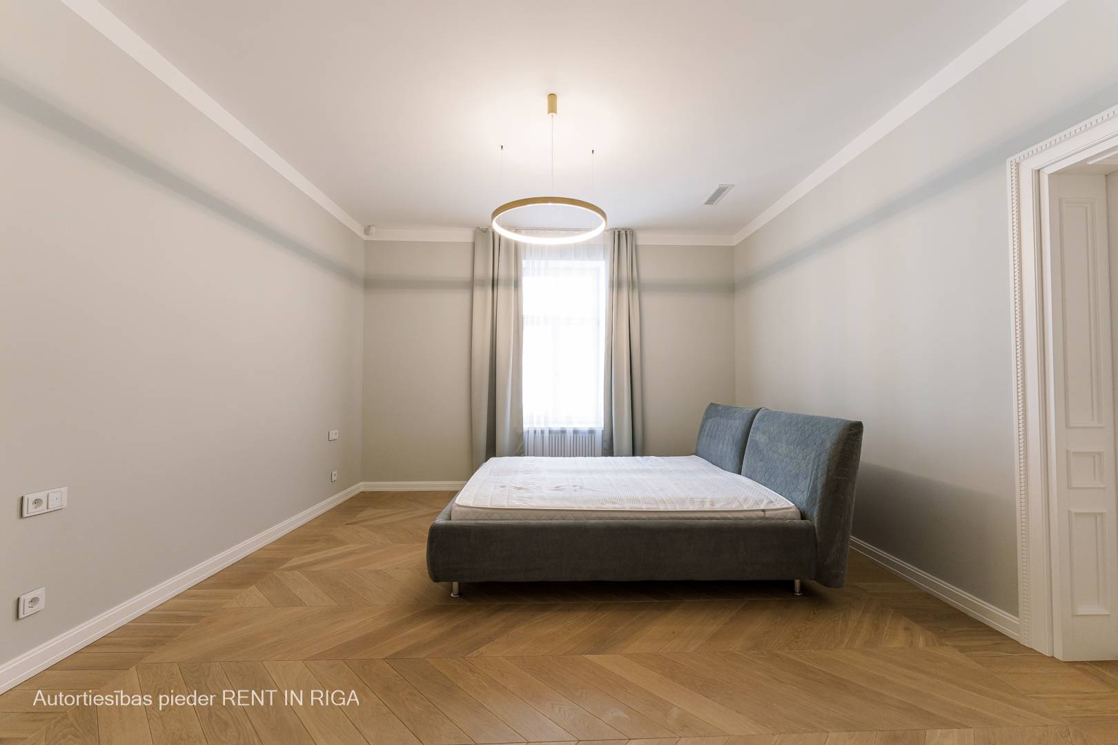 Pārdod dzīvokli, Elizabetes iela 18 - Attēls 1