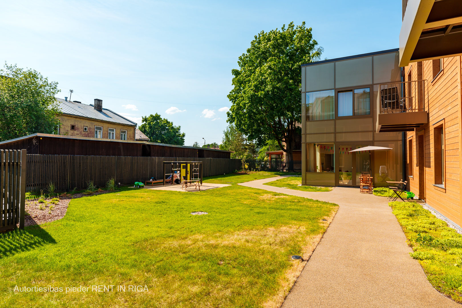 Izīrē dzīvokli, Eduarda Smiļģa iela 25 - Attēls 1