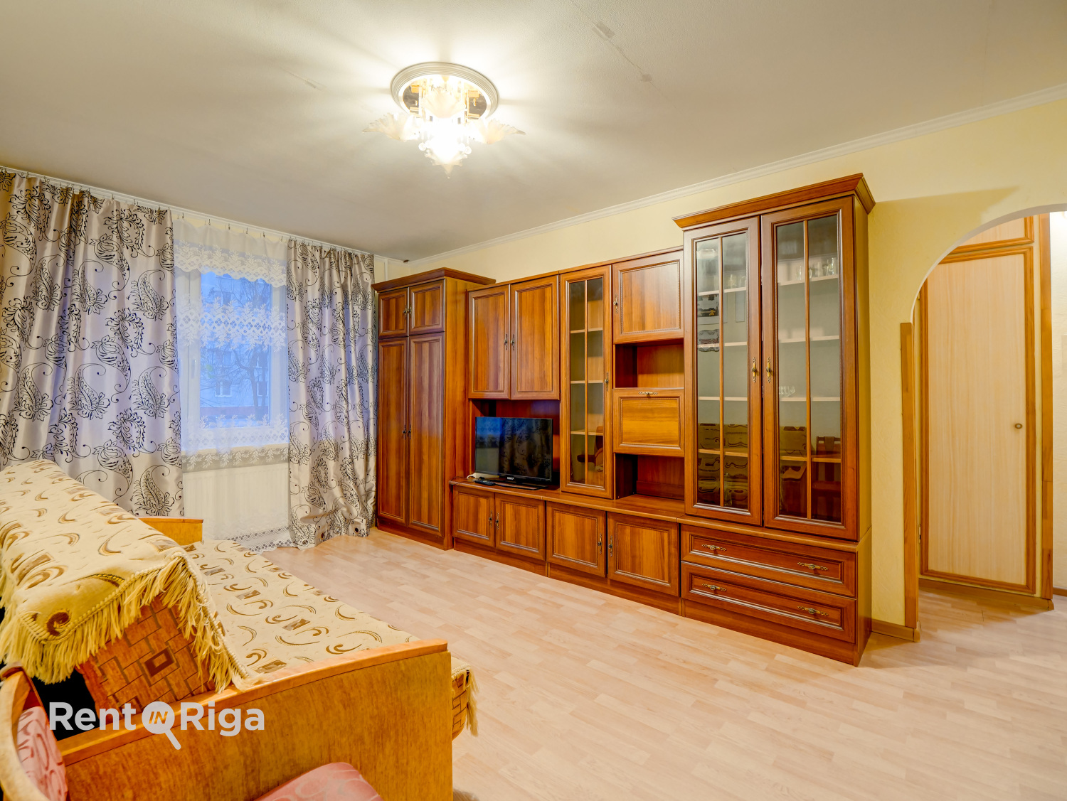 Izīrē dzīvokli, Pļavnieku iela 6 - Attēls 1