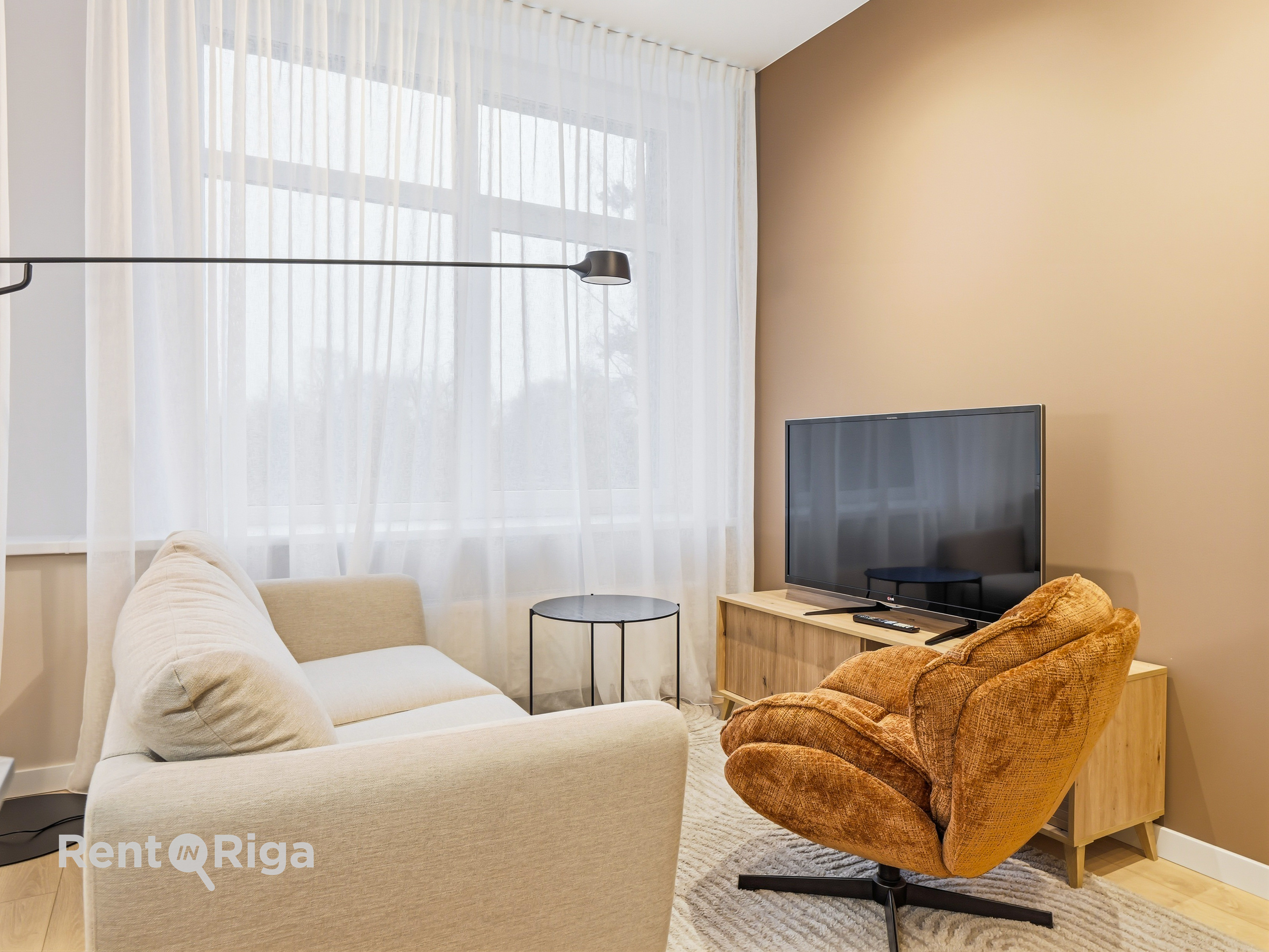 Pārdod dzīvokli, Rīgas iela 14 - Attēls 1