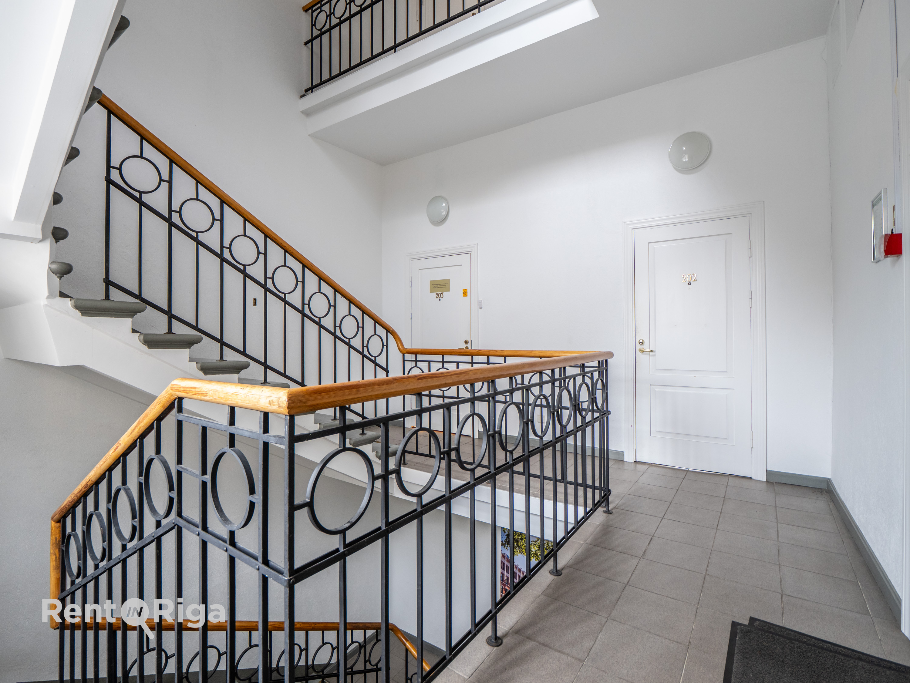 Office for rent, Torņa street - Image 1