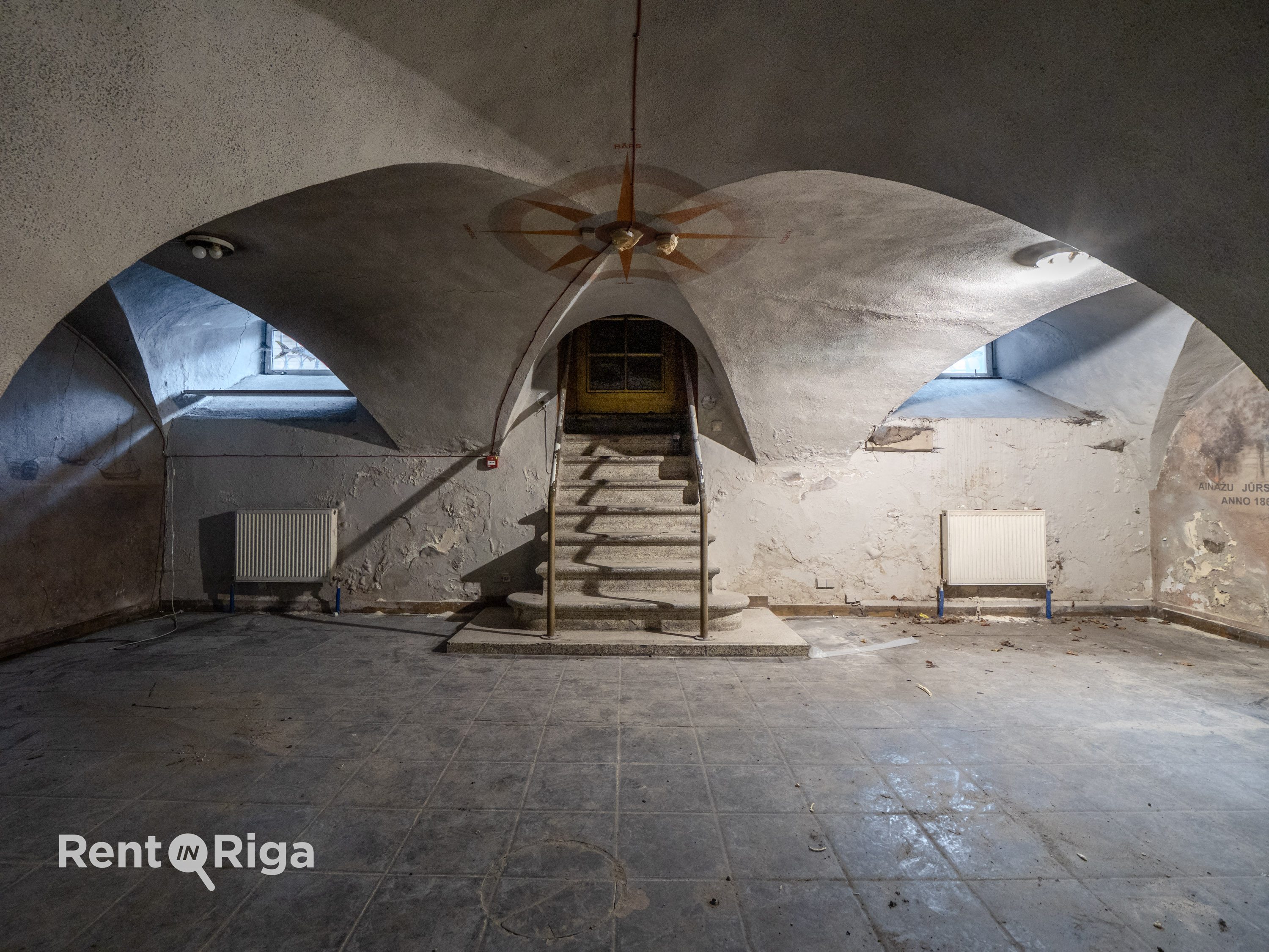 Iznomā tirdzniecības telpas, Torņa iela - Attēls 1