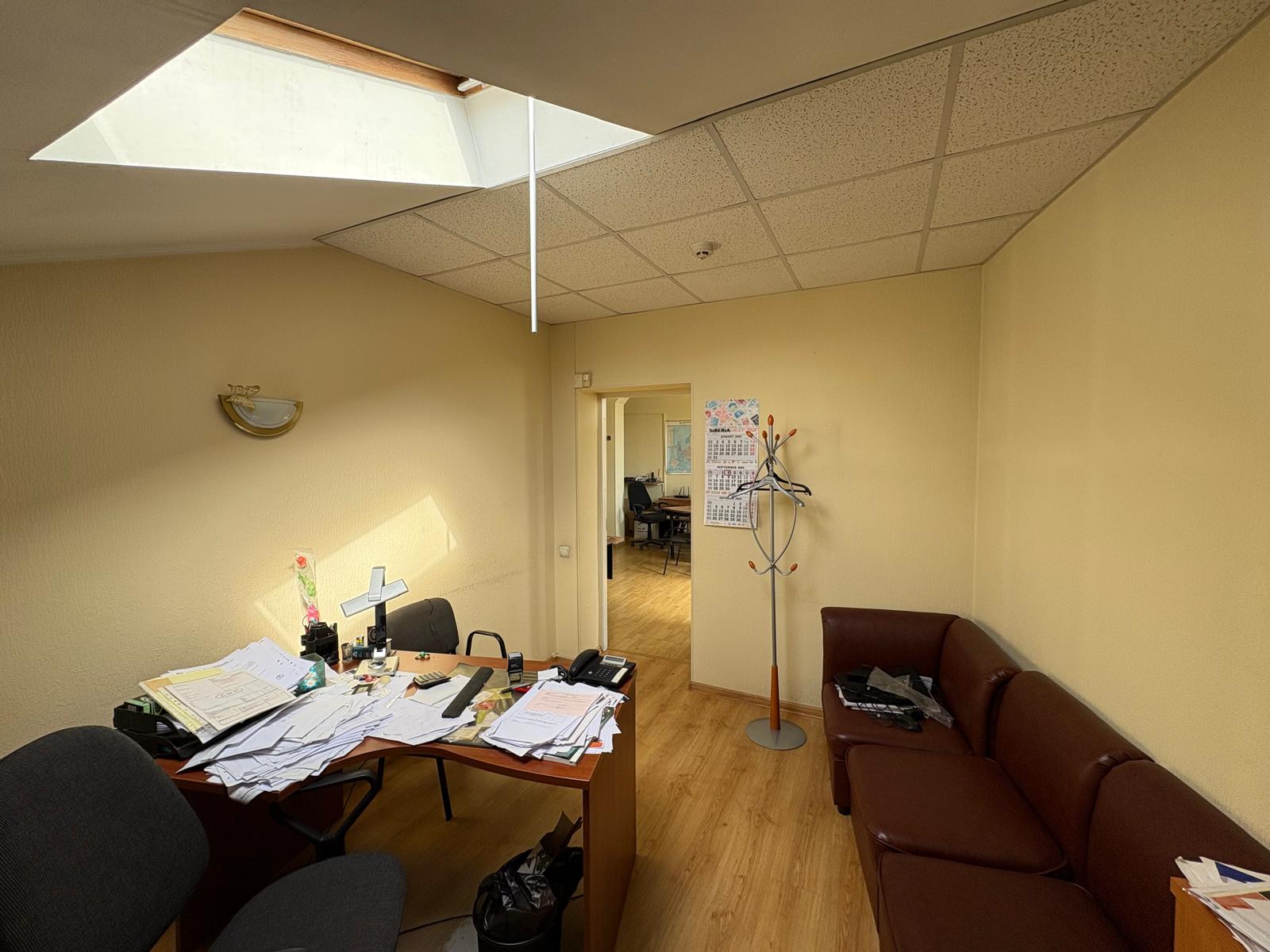 Iznomā biroju, Krišjāņa Barona iela - Attēls 1