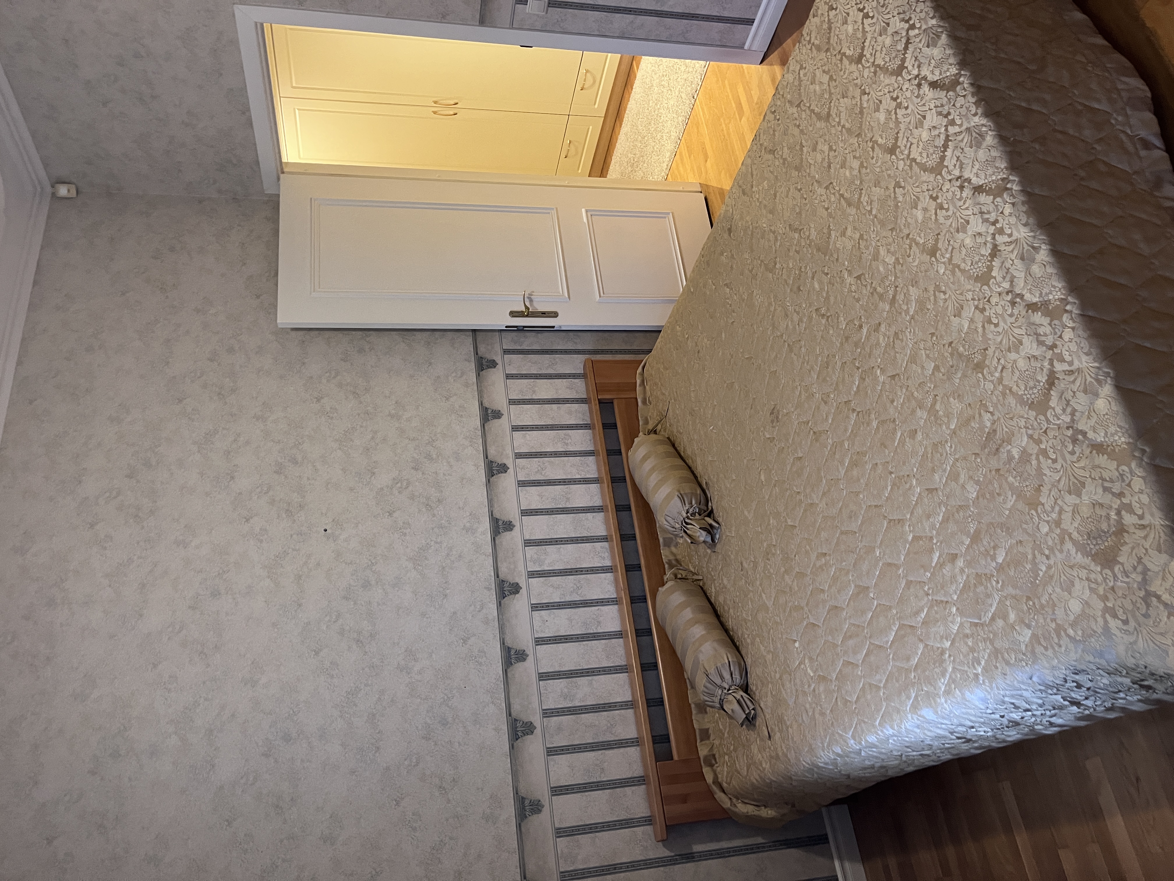 Pārdod dzīvokli, Stabu iela 19 - Attēls 1