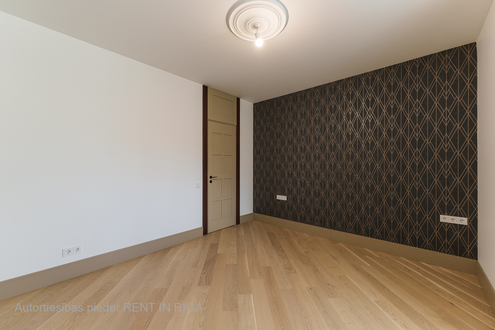 Pārdod dzīvokli, Ausekļa iela 7 - Attēls 1