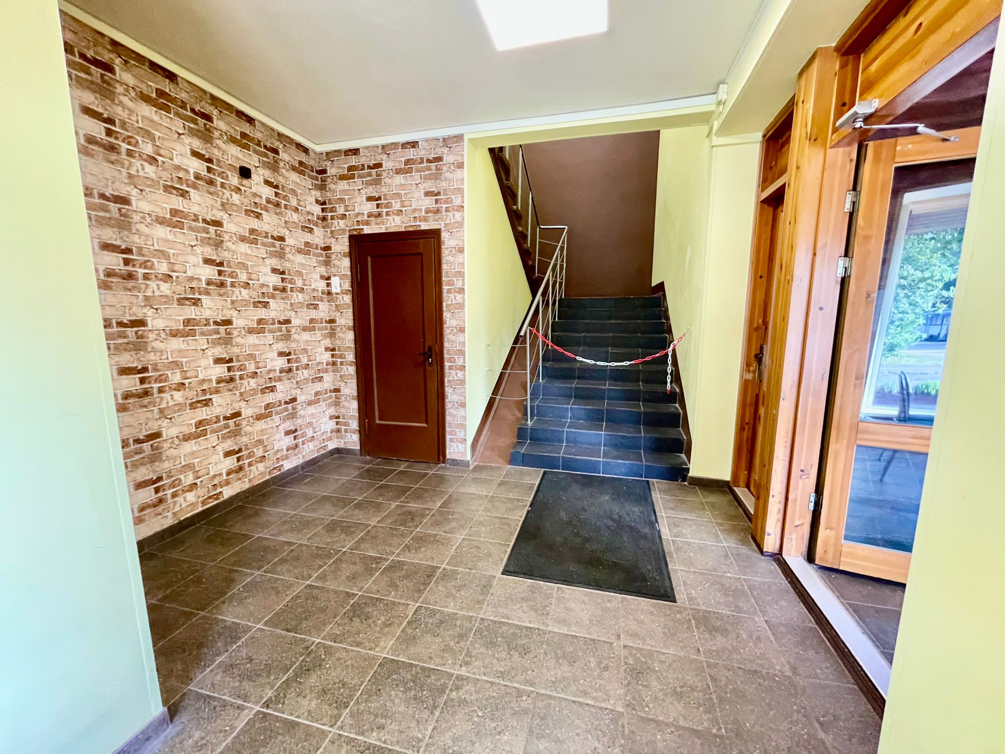 Retail premises for rent, Baltā street - Image 1